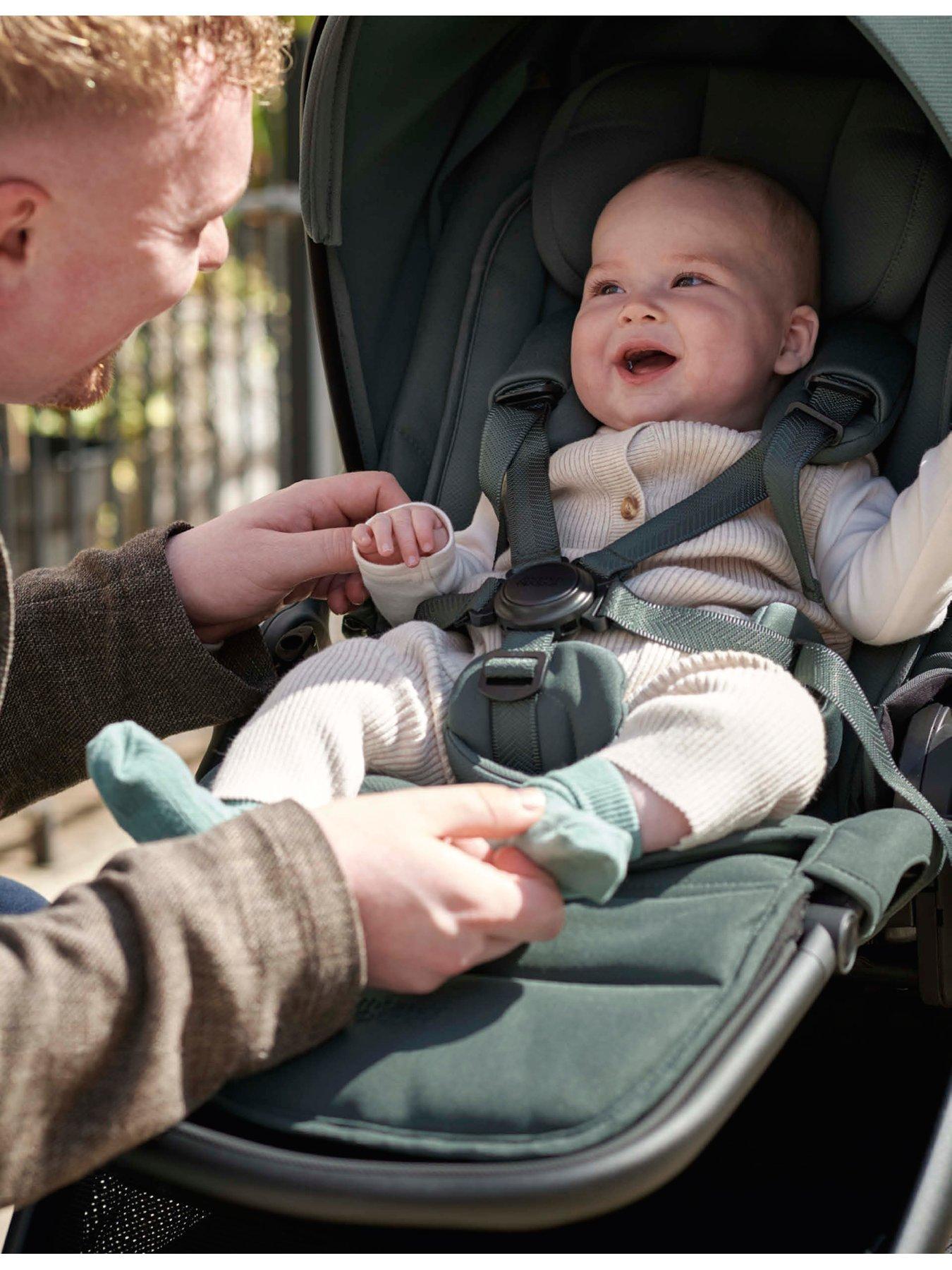 Image 3 of 7 of Mamas & Papas Essential Kit - Ocarro&sup2; Teal (Inc Pushchair, Carrycot, Adaptors, Cupholder, Bag, Footmuff)