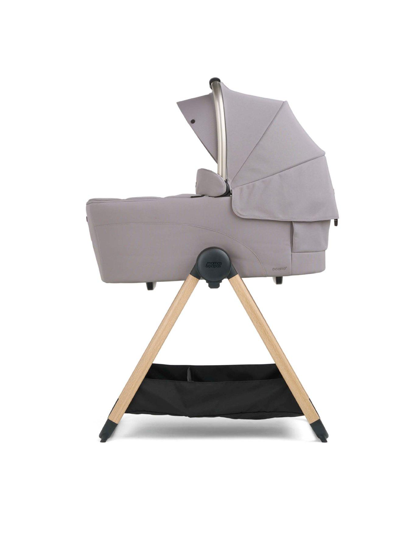 Image 6 of 7 of Mamas & Papas Essential Kit - Ocarro&sup2; Moonstone Grey (Inc Pushchair, Carrycot, Adaptors, Cupholder, Bag, Footmuff)