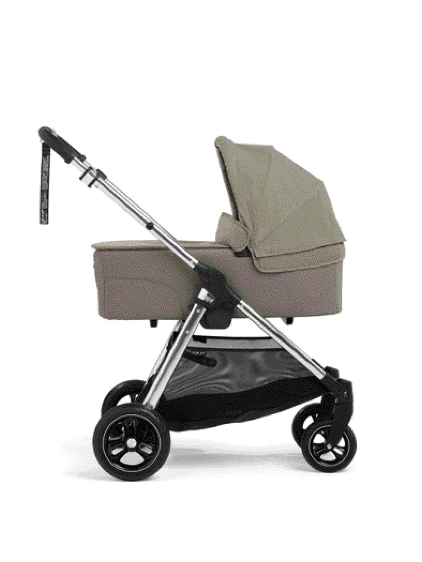 Image 5 of 7 of Mamas & Papas Complete Kit - Flip XT3 Sage Grey Cloud T (Inc Pushchair, Carrycot, Adaptors, Cupholder, Bag, Footmuff, Cloud T & Isofix Base)