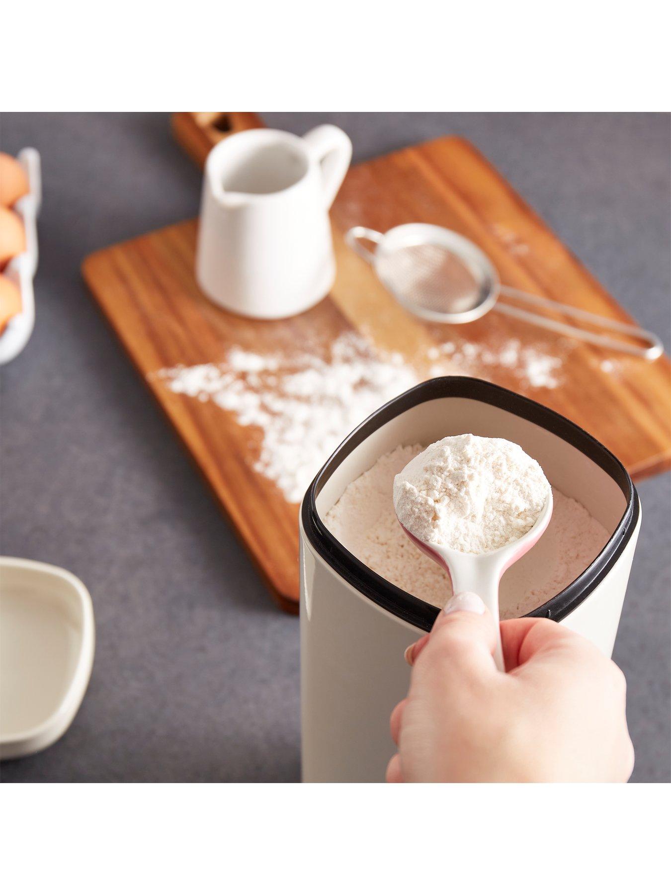 Image 4 of 6 of Morphy Richards Set 2 Large Storage Canister Cream