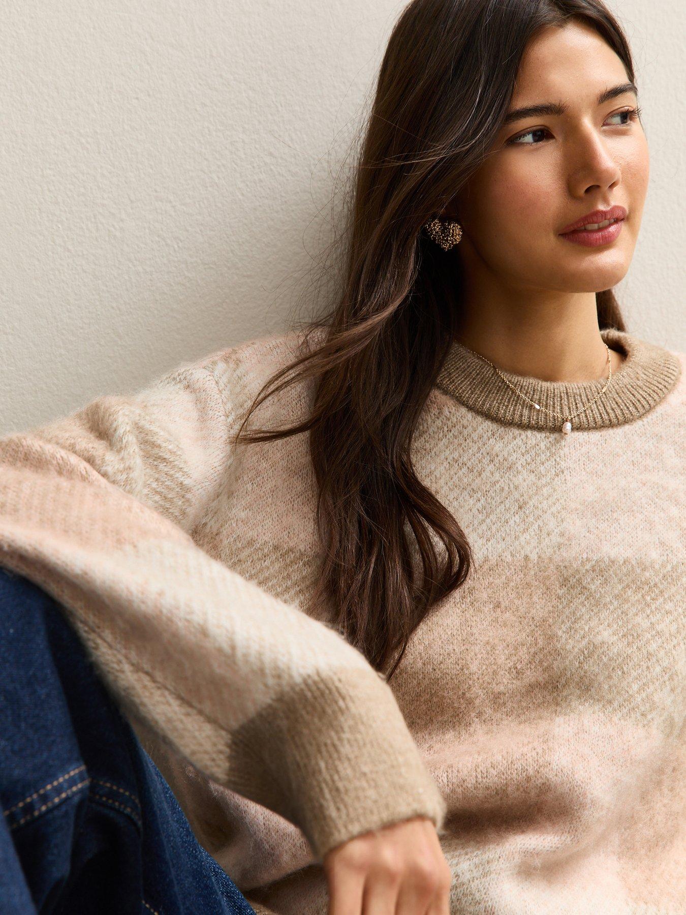 Image 4 of 5 of New Look Brushed Checked Jumper - Pink