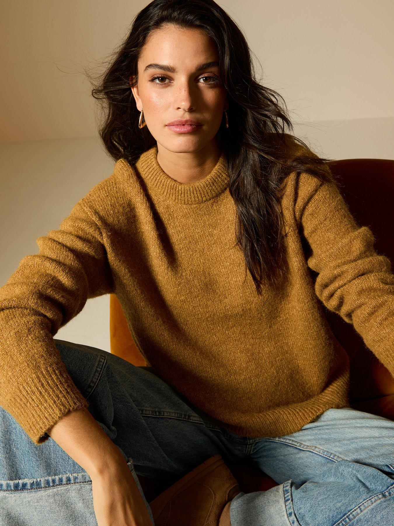 New Look Crew Neck Oversized Textured Knit Jumper - Dark Yellow