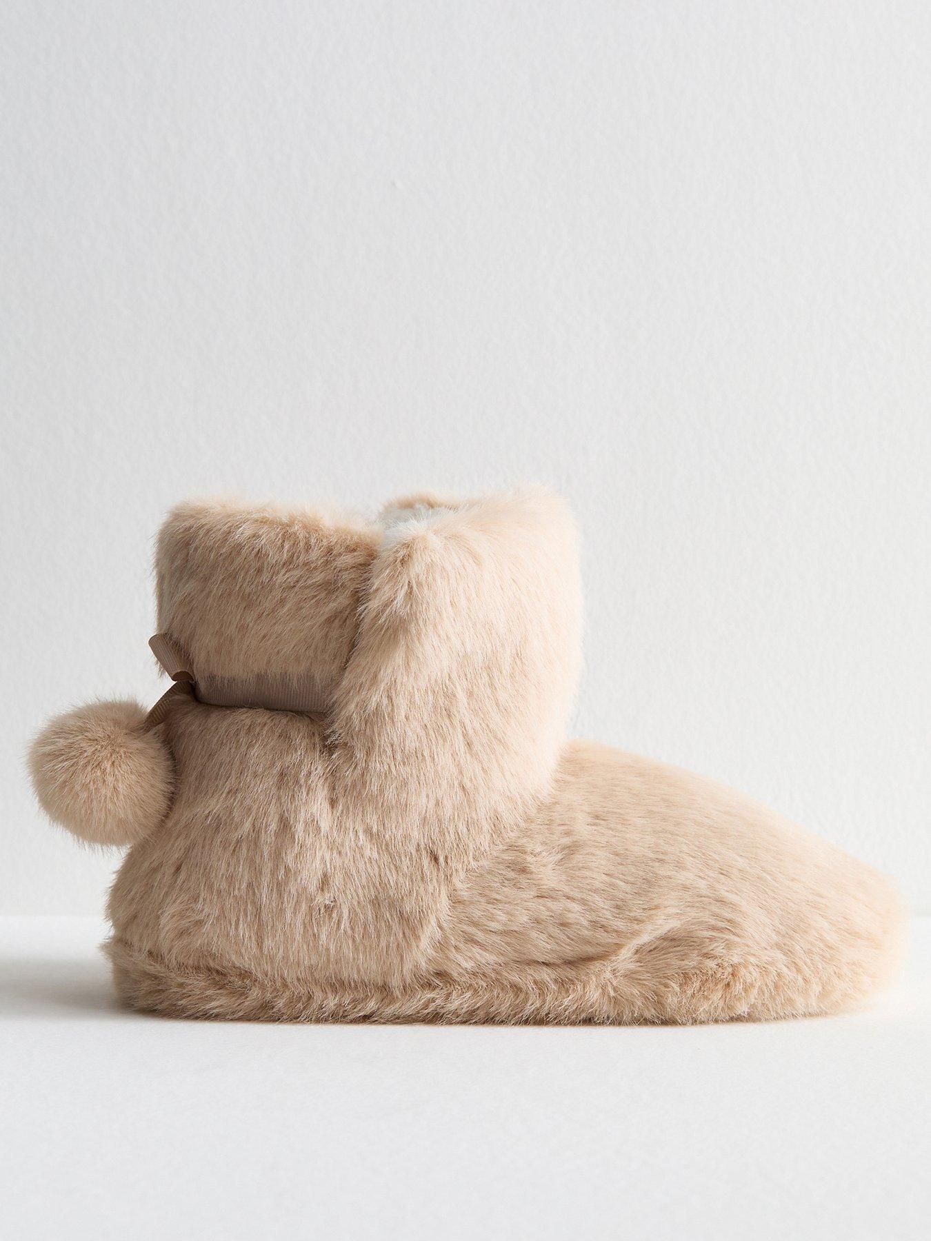 New Look Off White Faux Fur Slipper Boots