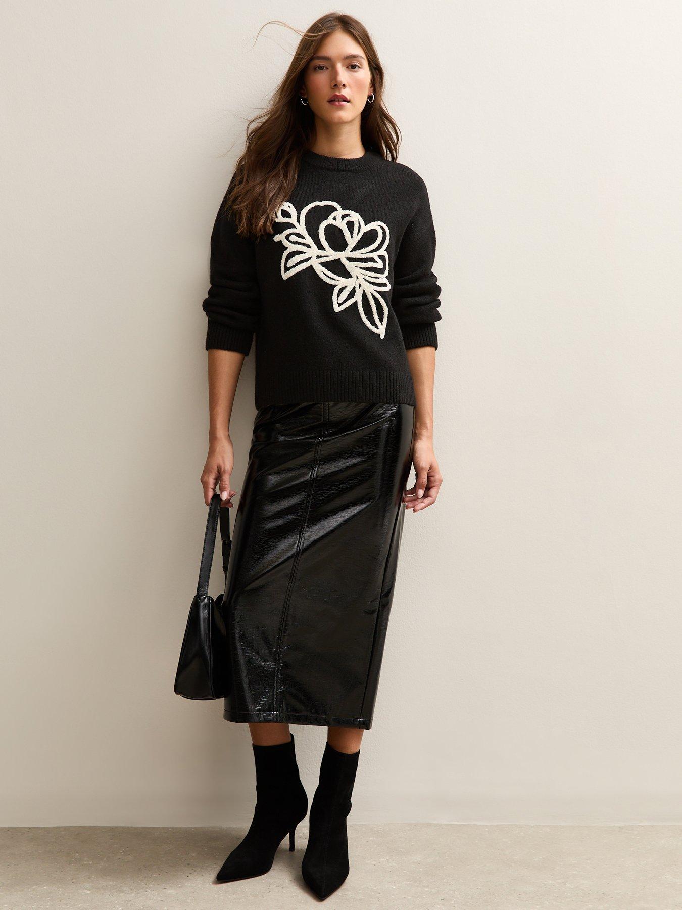  image of new-look-contrast-floral-embroidered-jumper-black