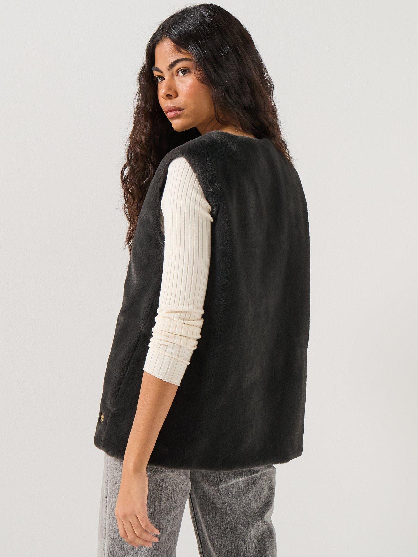 stillFront image of barbour-international-bintl-mialn-fur-gilet--black