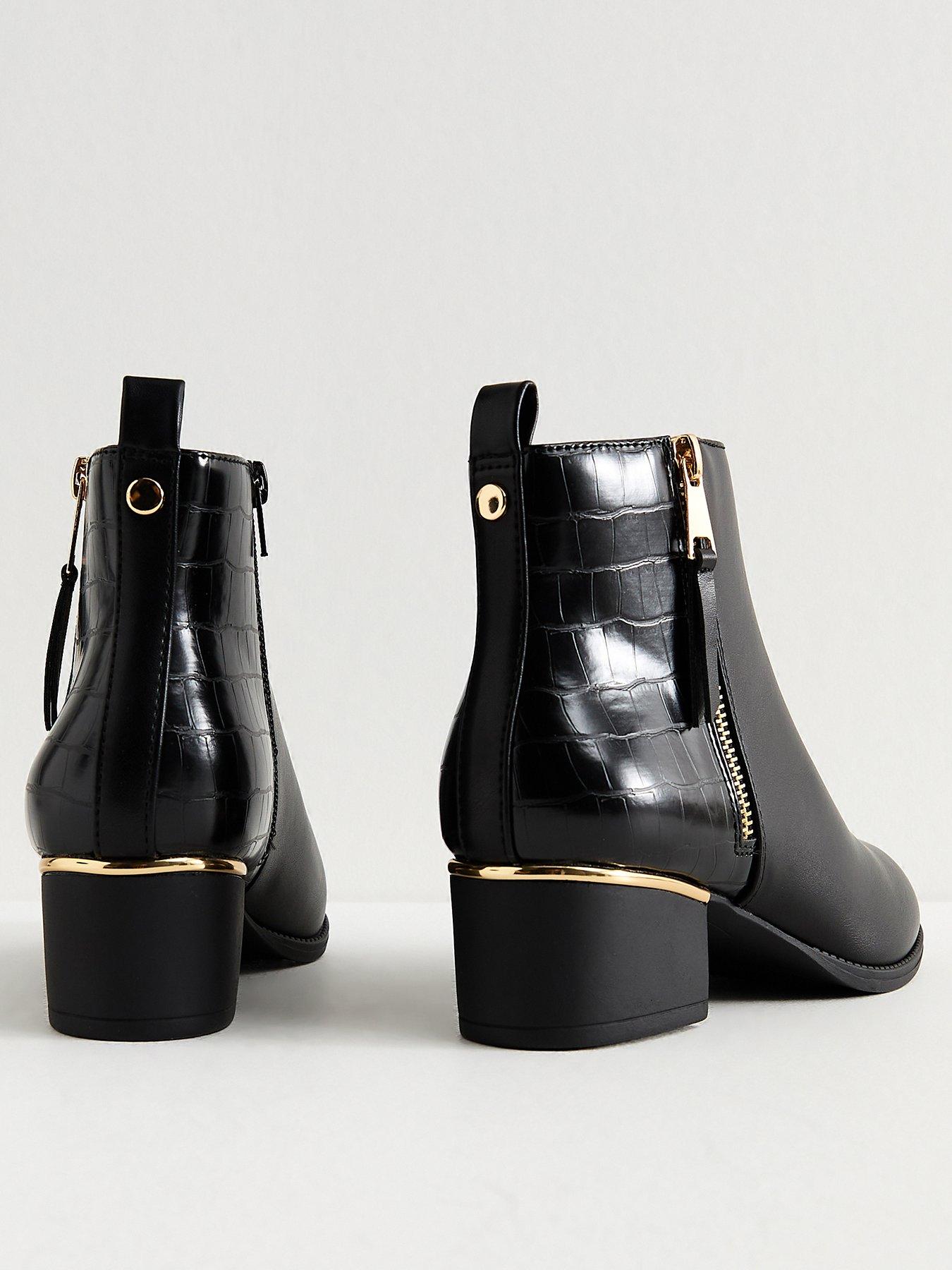 Image 4 of 6 of New Look Faux Leather Block Heel Ankle Boots- Black