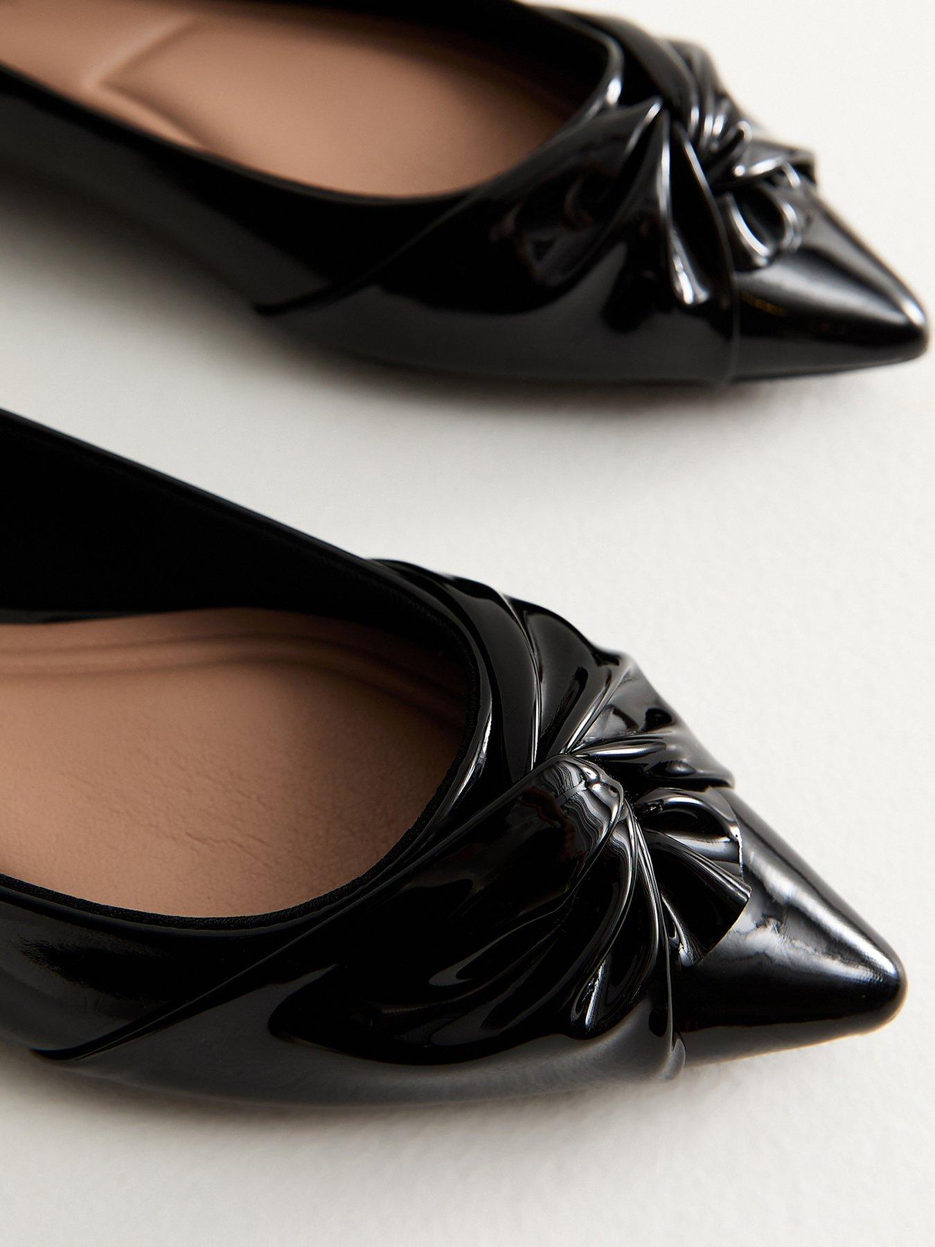 Image 5 of 6 of New Look Black Twist Faux Leather Pointed Toe Pumps