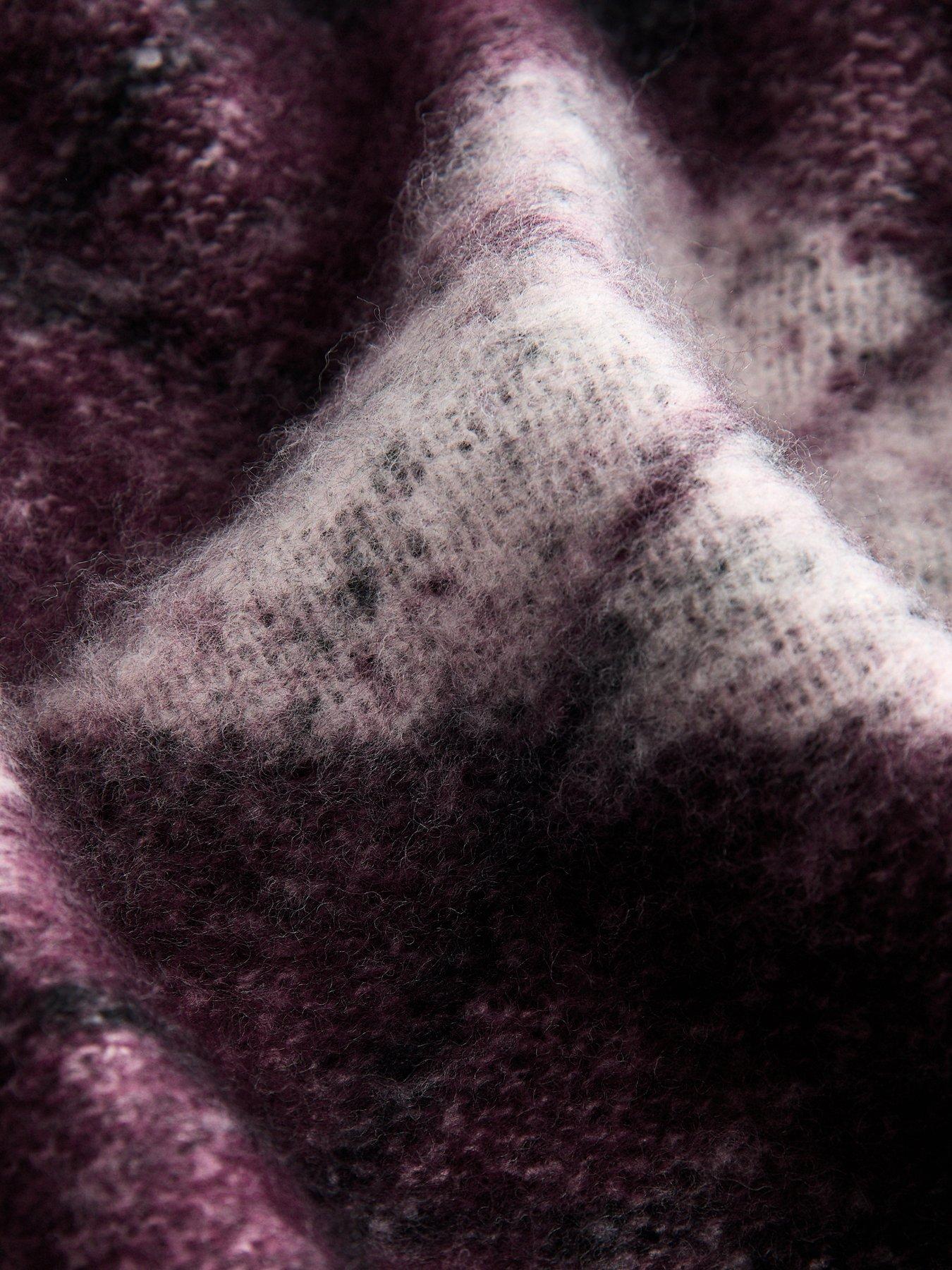 Image 3 of 3 of New Look Argyle Check Scarf - Burgundy