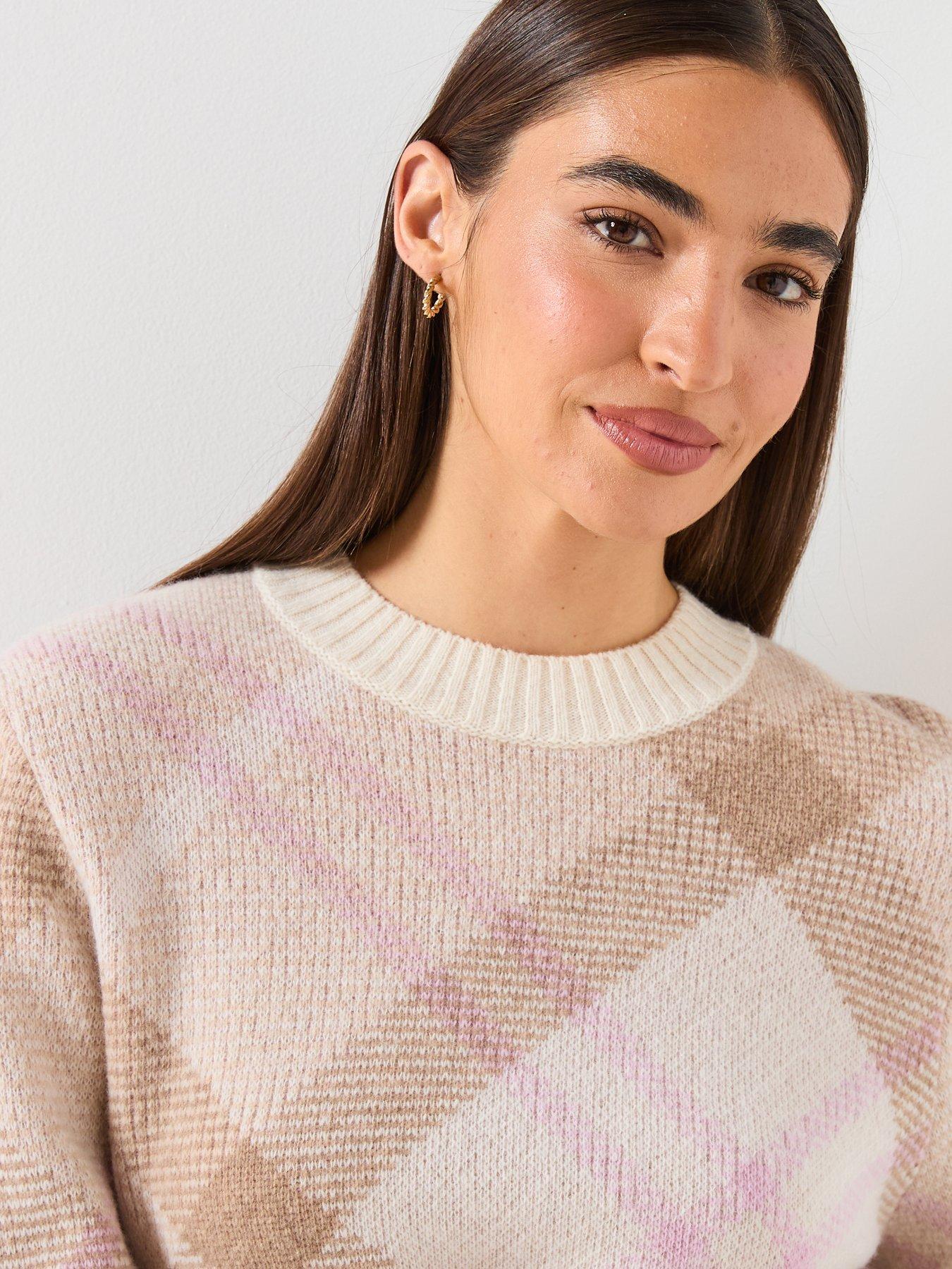 Image 5 of 6 of Barbour Sara Knitted Jumper- Beige
