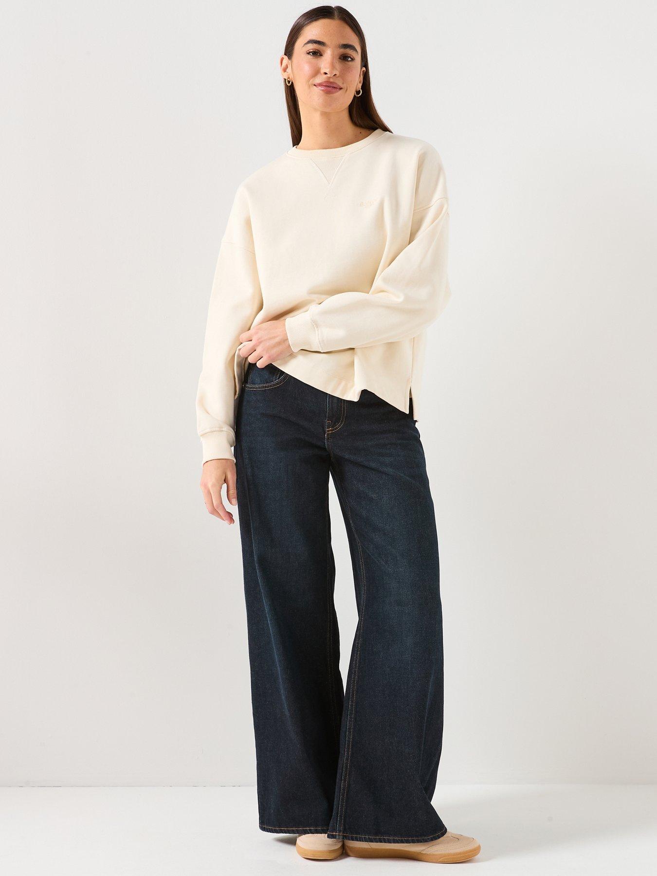  image of barbour-rosie-sweatshirt-white