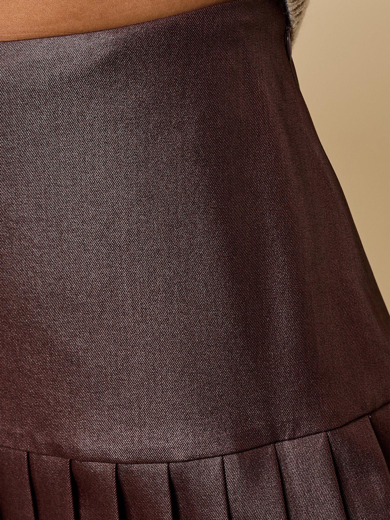 Image 4 of 5 of Little Mistress Pleated Mini Skirt - Chocolate Brown