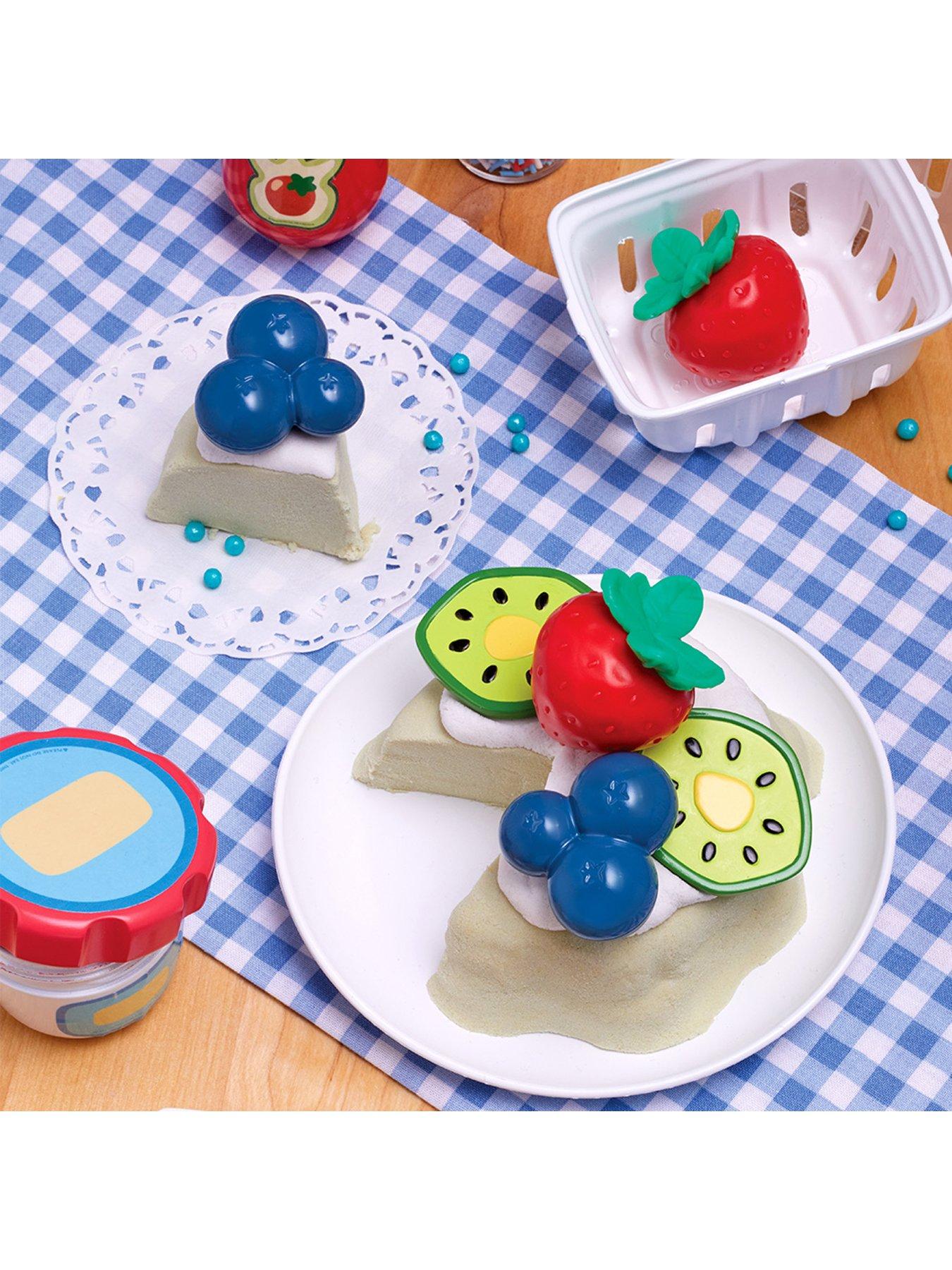 Image 6 of 7 of Little Tikes Creative Chefs Bluey -&nbsp;Pavlova Kit