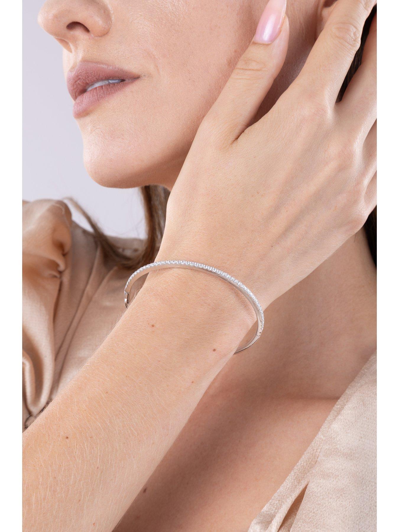 Image 5 of 5 of Love DIAMOND 1ct Lab Grown Diamond Tennis Bangle