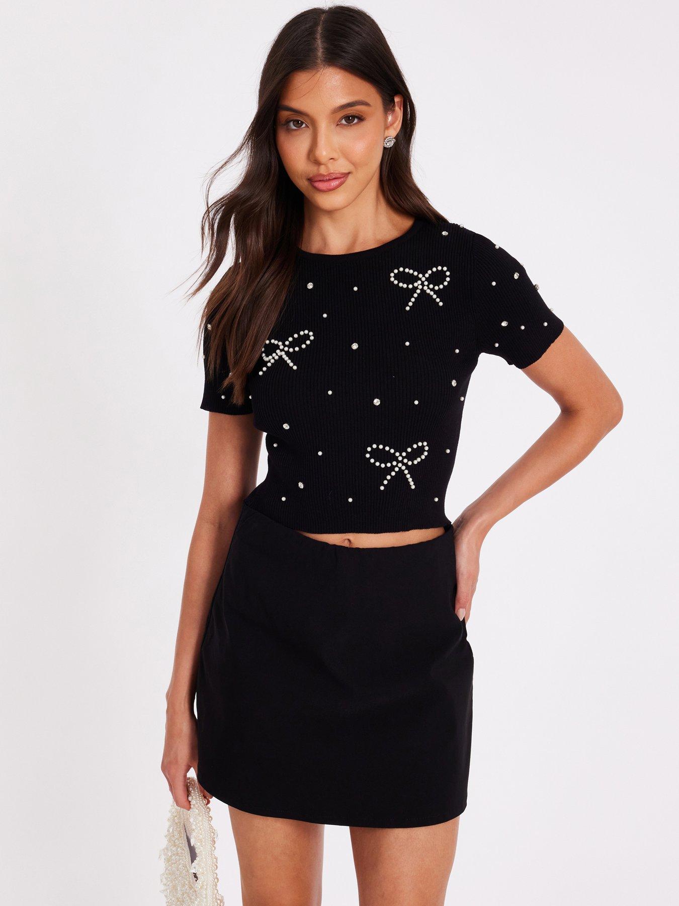 Quiz Black Knitted Pearl Crop Top