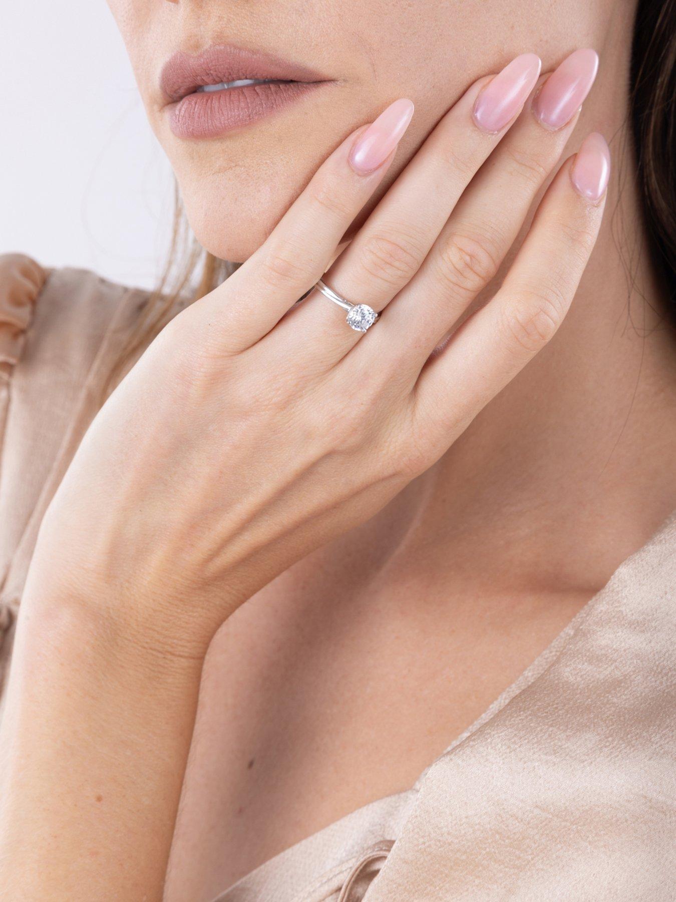 Image 5 of 5 of Love DIAMOND 1.00ct Diamond Solitaire Twist Ring Lab Grown