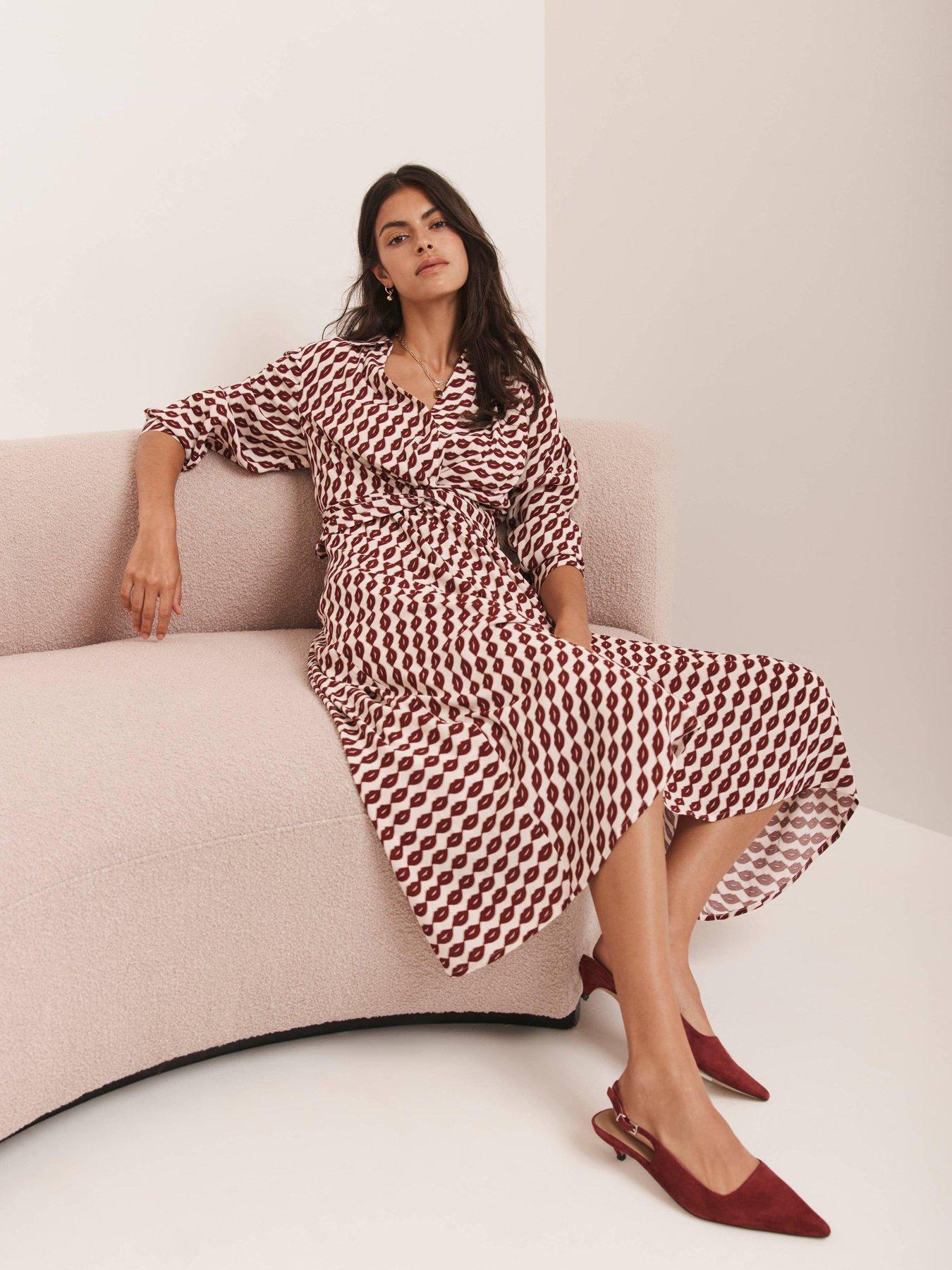 mint-velvet-shirt-dress-lips-print-red