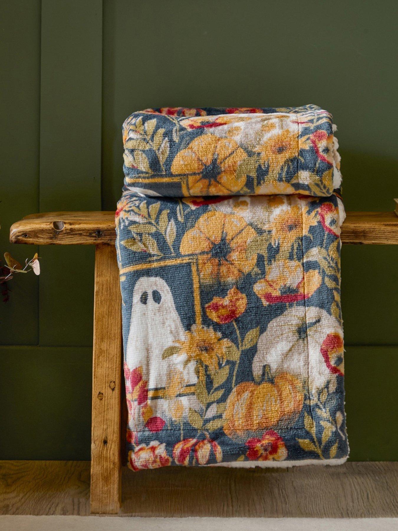 undefined Bootanical 130x180 Sherpa Throw Multi