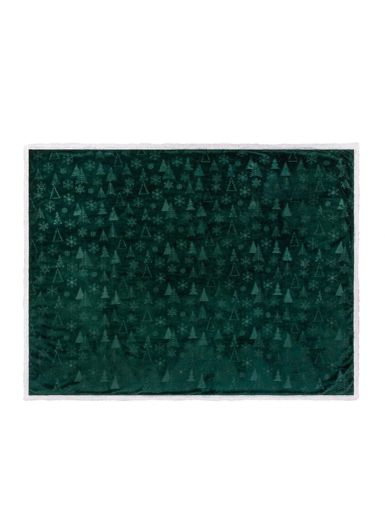 Image 3 of 7 of Furn Festive Time Sherpa 140x180 Throw Emerald