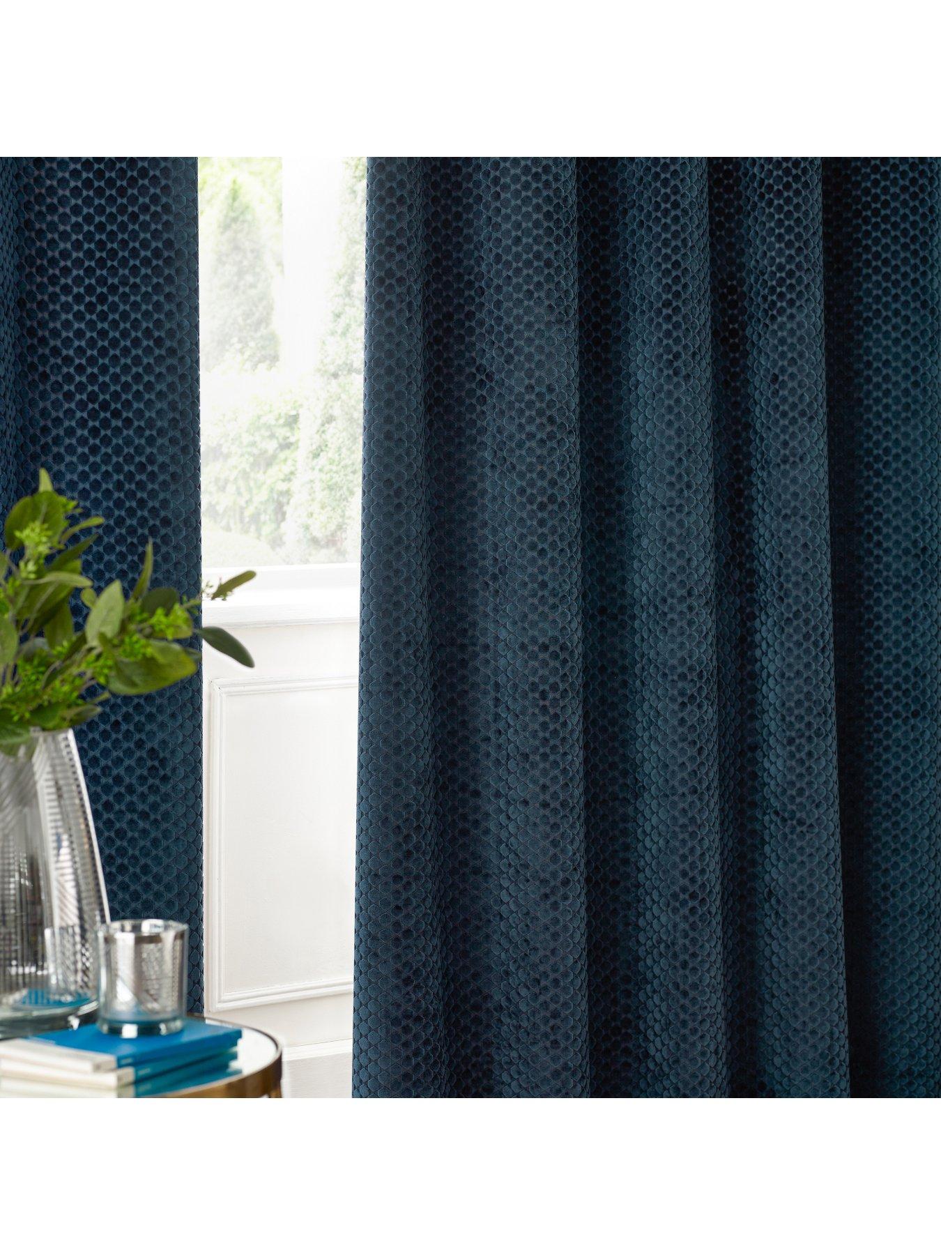 Image 4 of 6 of Paoletti Neptune Eyelet Curtains