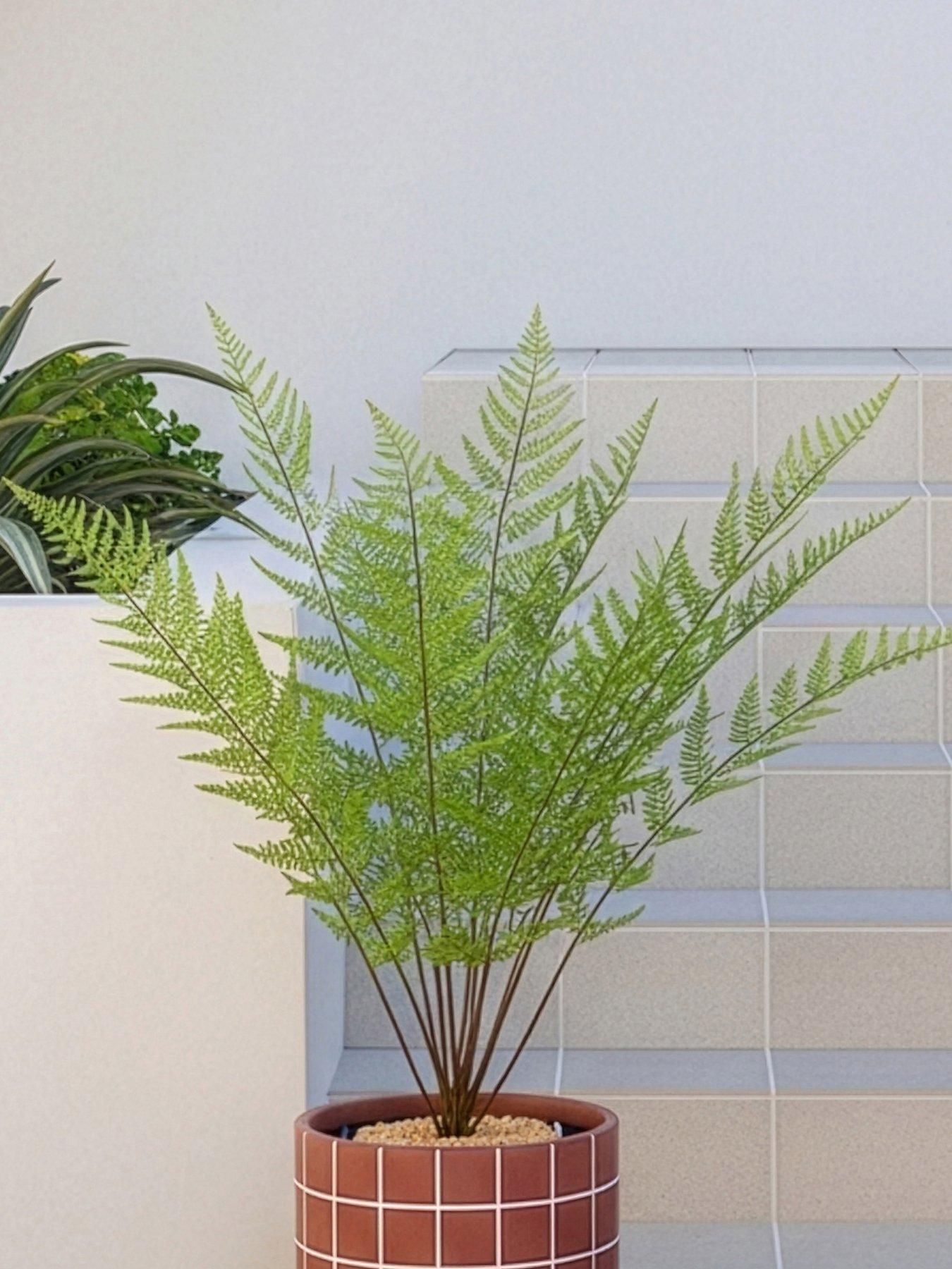 The Very Collection 95cm Faux Outdoor Potted Fern
