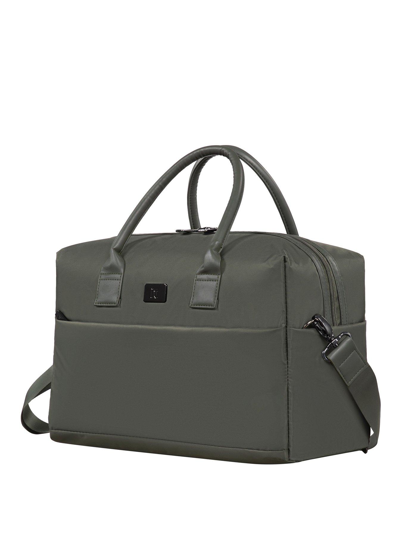 Image 1 of 7 of it Luggage Outpaced Olive Night Holdall