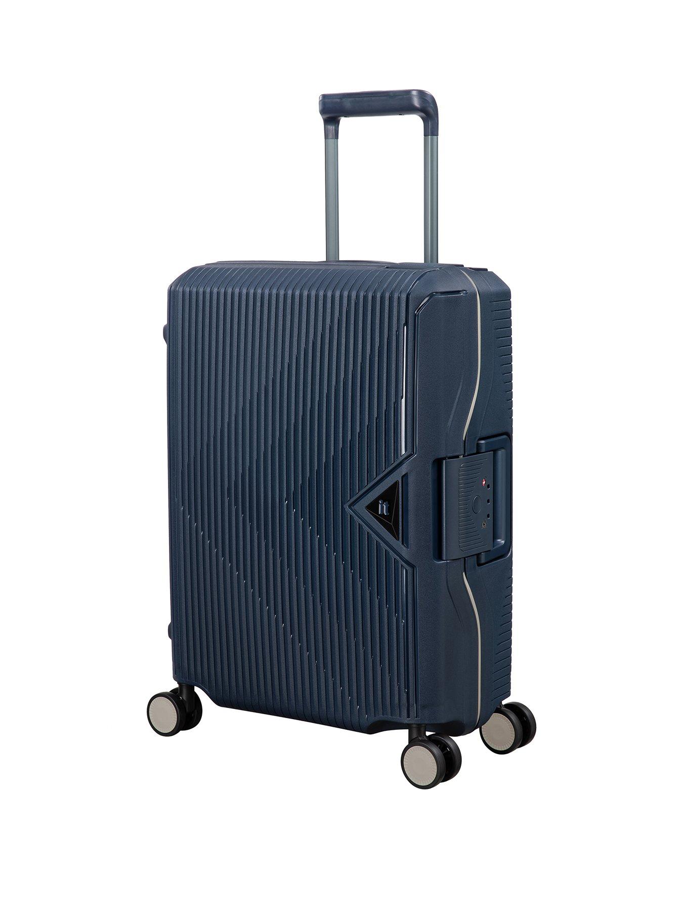 it Luggage Tenacious Blueberry Cabin Suitcase