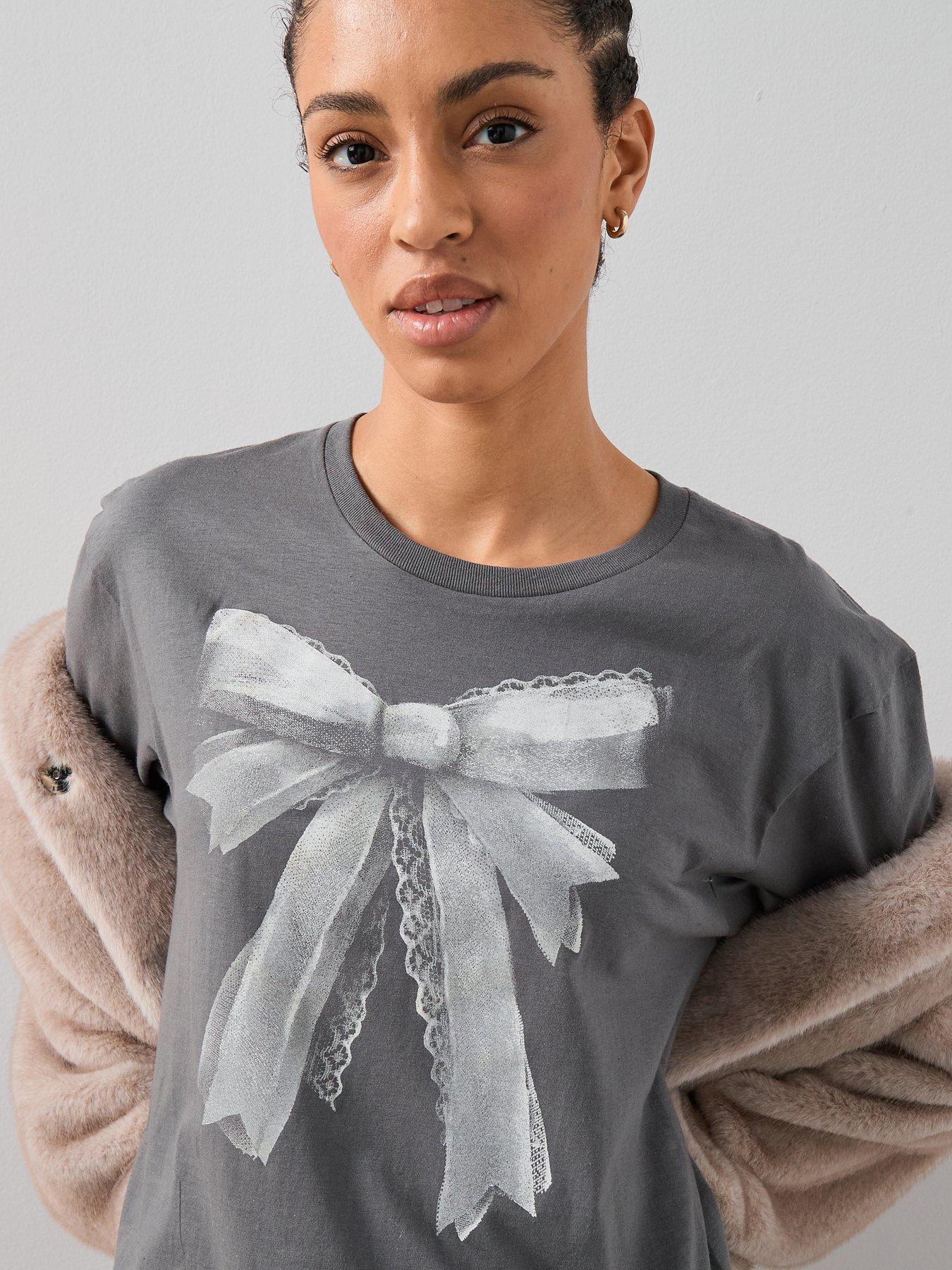  image of the-very-collection-bow-amp-lace-print-oversized-graphic-t-shirt-grey