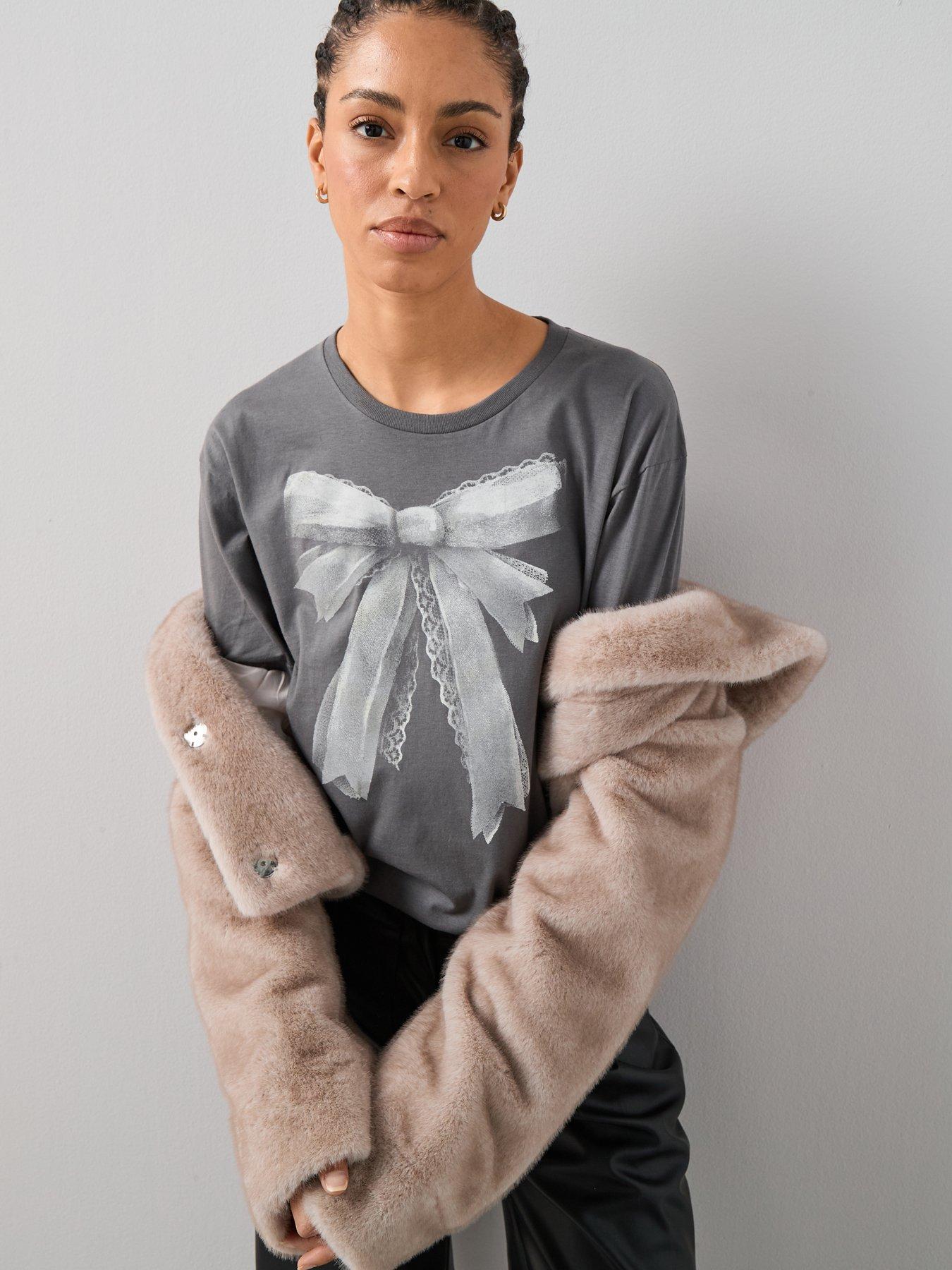  image of the-very-collection-bow-amp-lace-print-oversized-graphic-t-shirt-grey