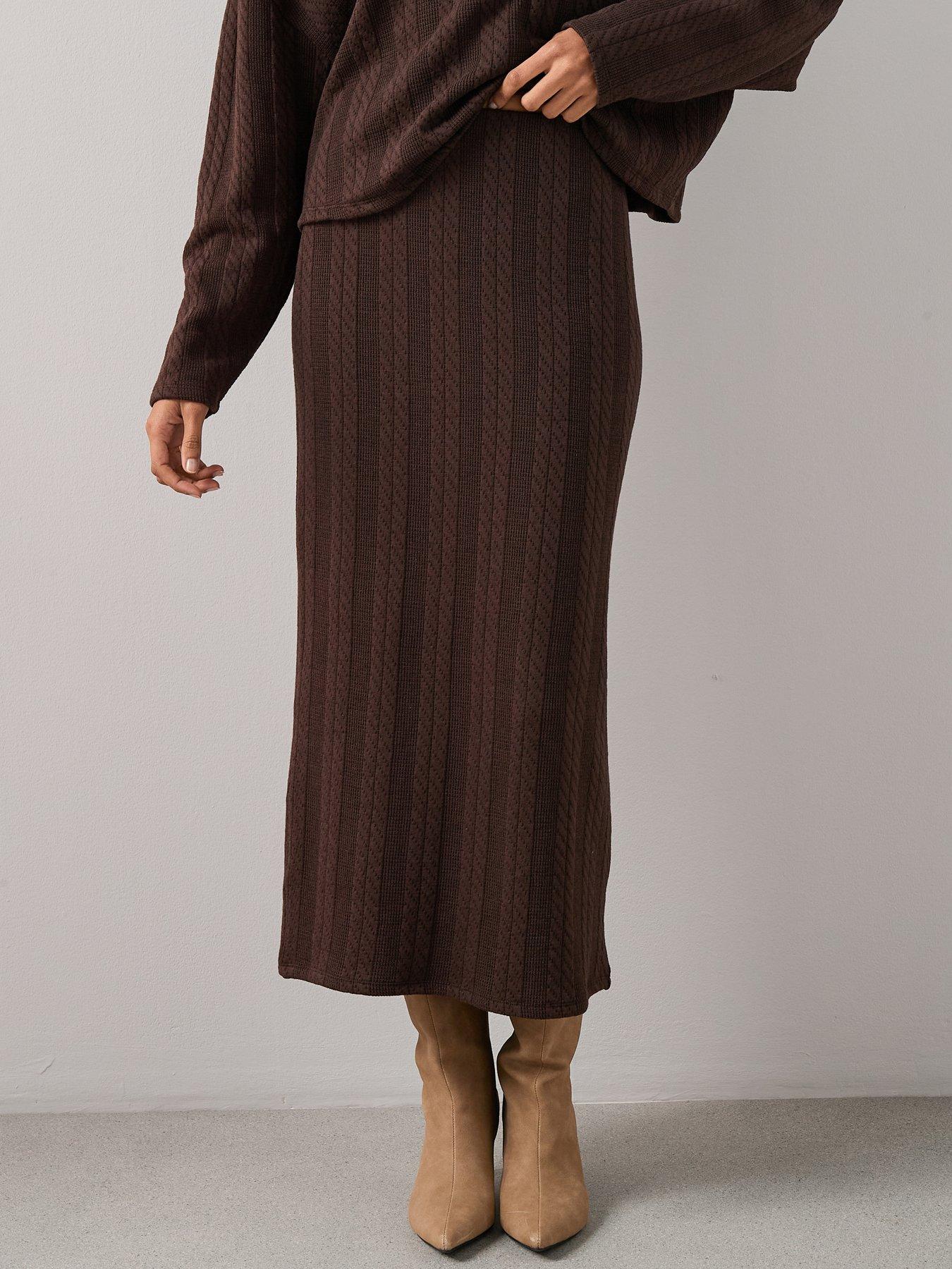  image of the-very-collection-cable-textured-midaxi-skirt-co-ord-brown