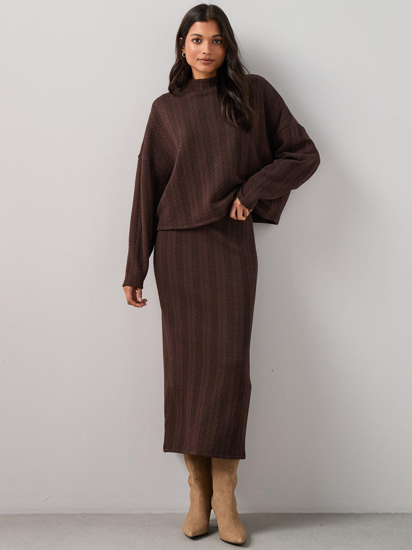  image of the-very-collection-cable-textured-midaxi-skirt-co-ord-brown