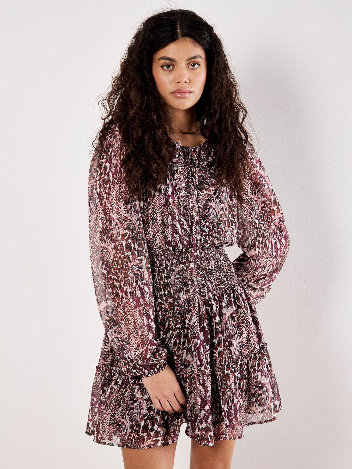 Apricot Feather Patchwork Ruffle Dress - Red