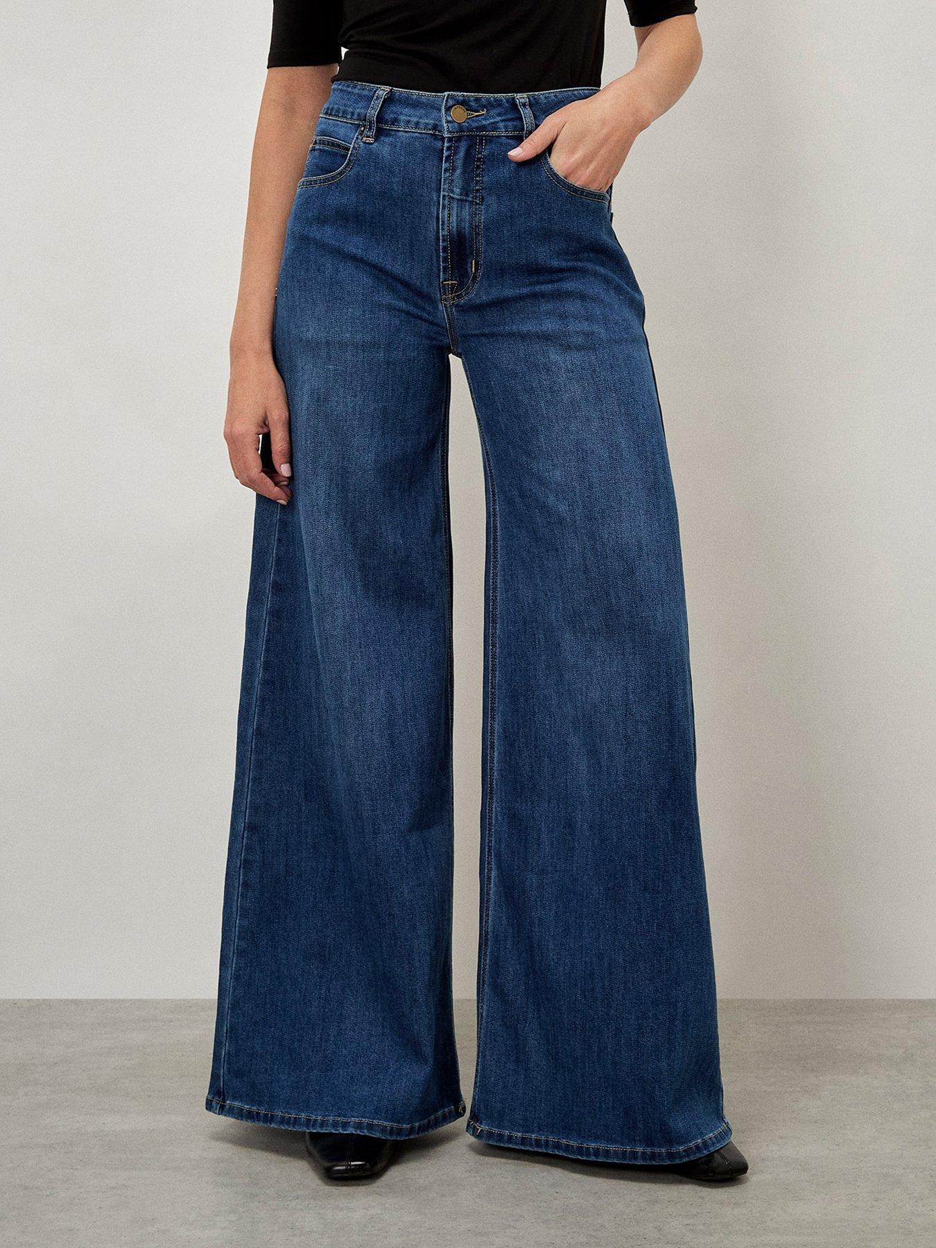 undefined Zana Wide Leg Jean