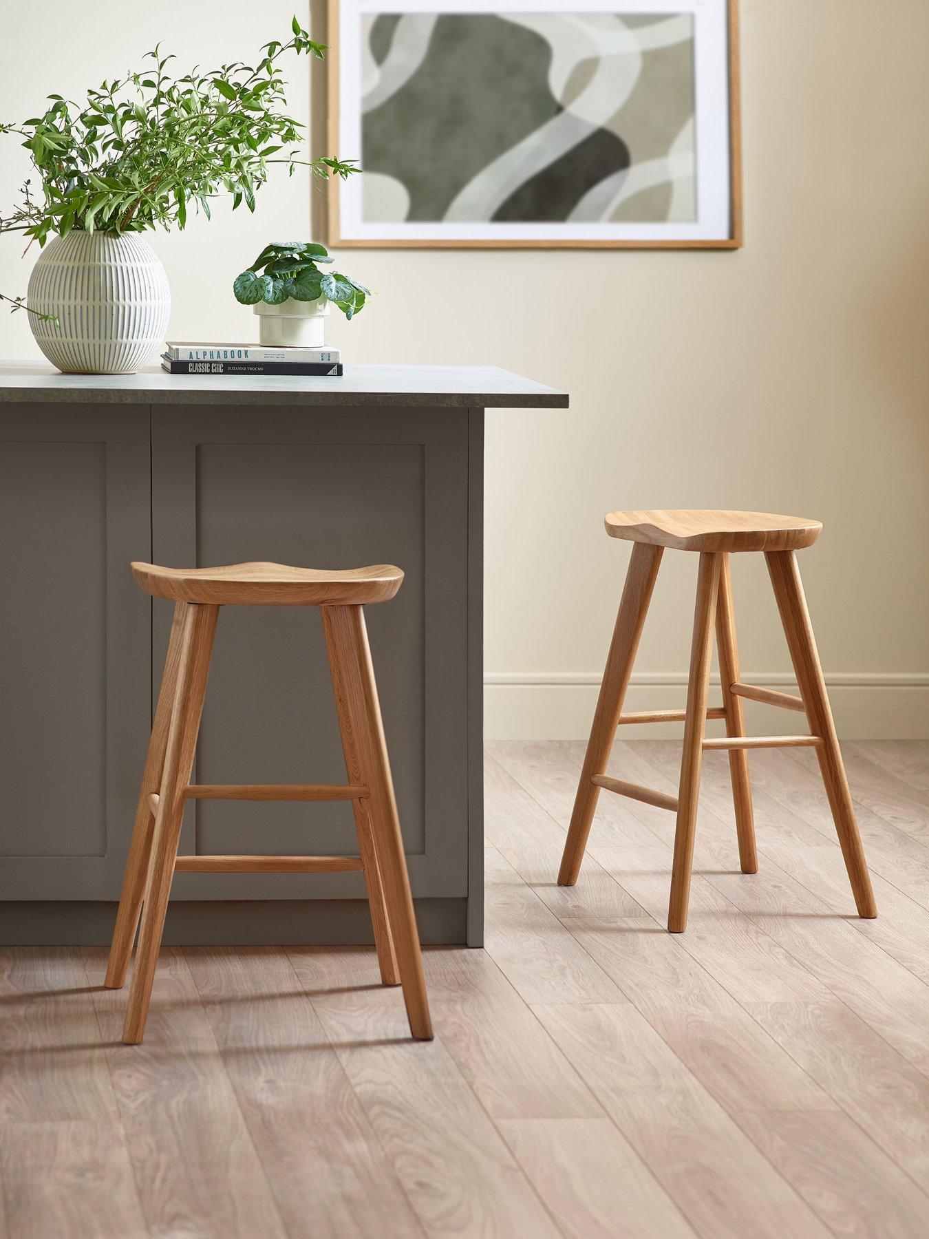 Julian Bowen Mulu Solid Oak Bar Stool