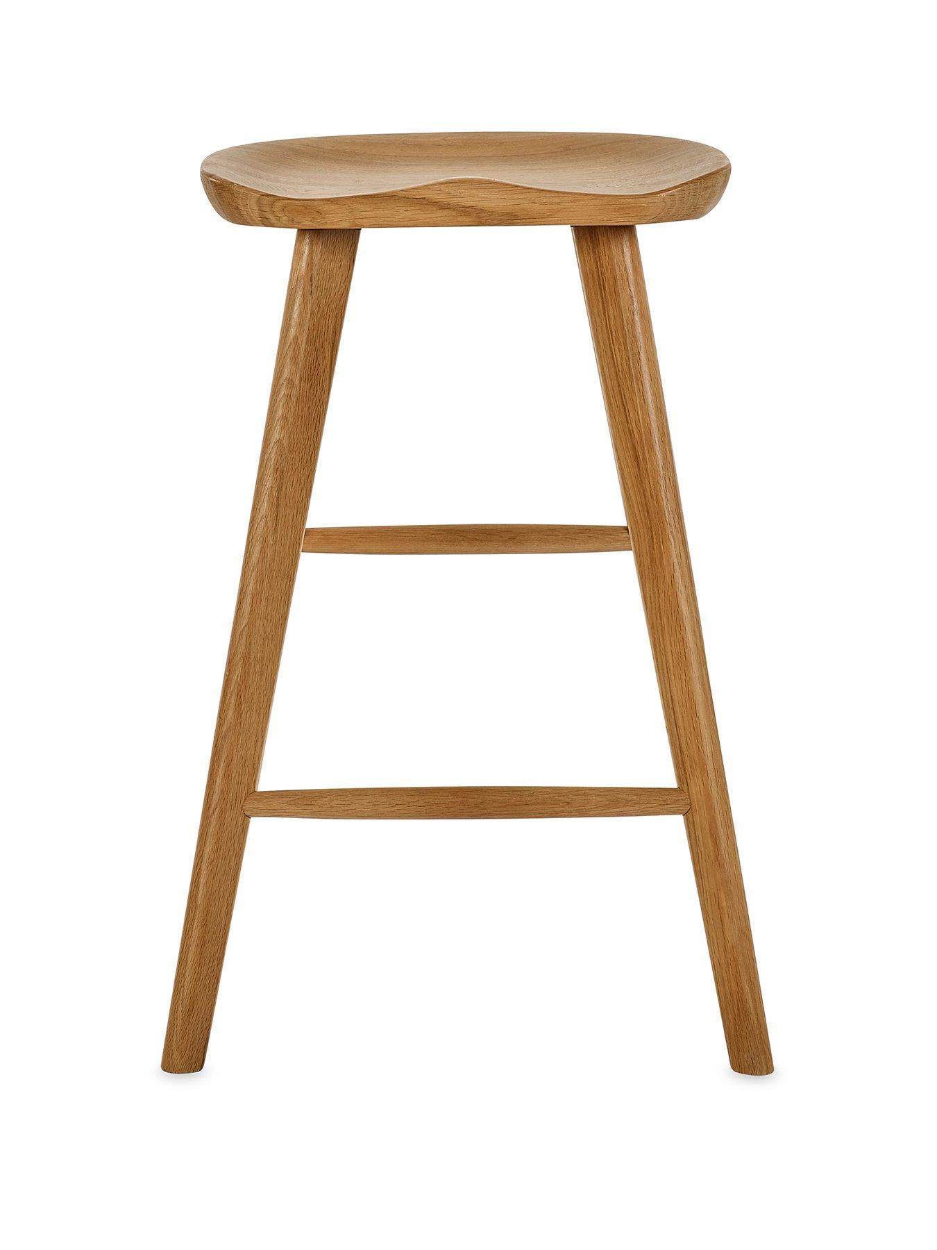 image of julian-bowen-mulu-solid-oak-bar-stool