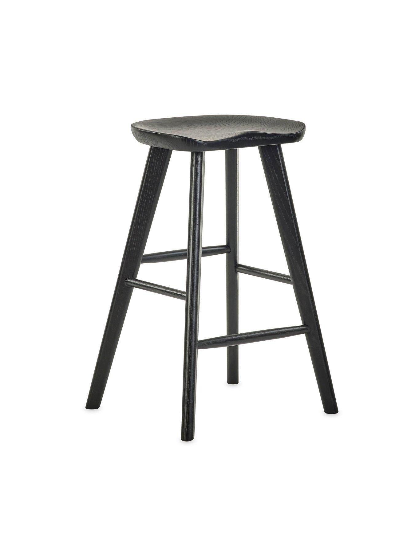 Image 3 of 6 of Julian Bowen Mulu Solid Oak Bar Stool