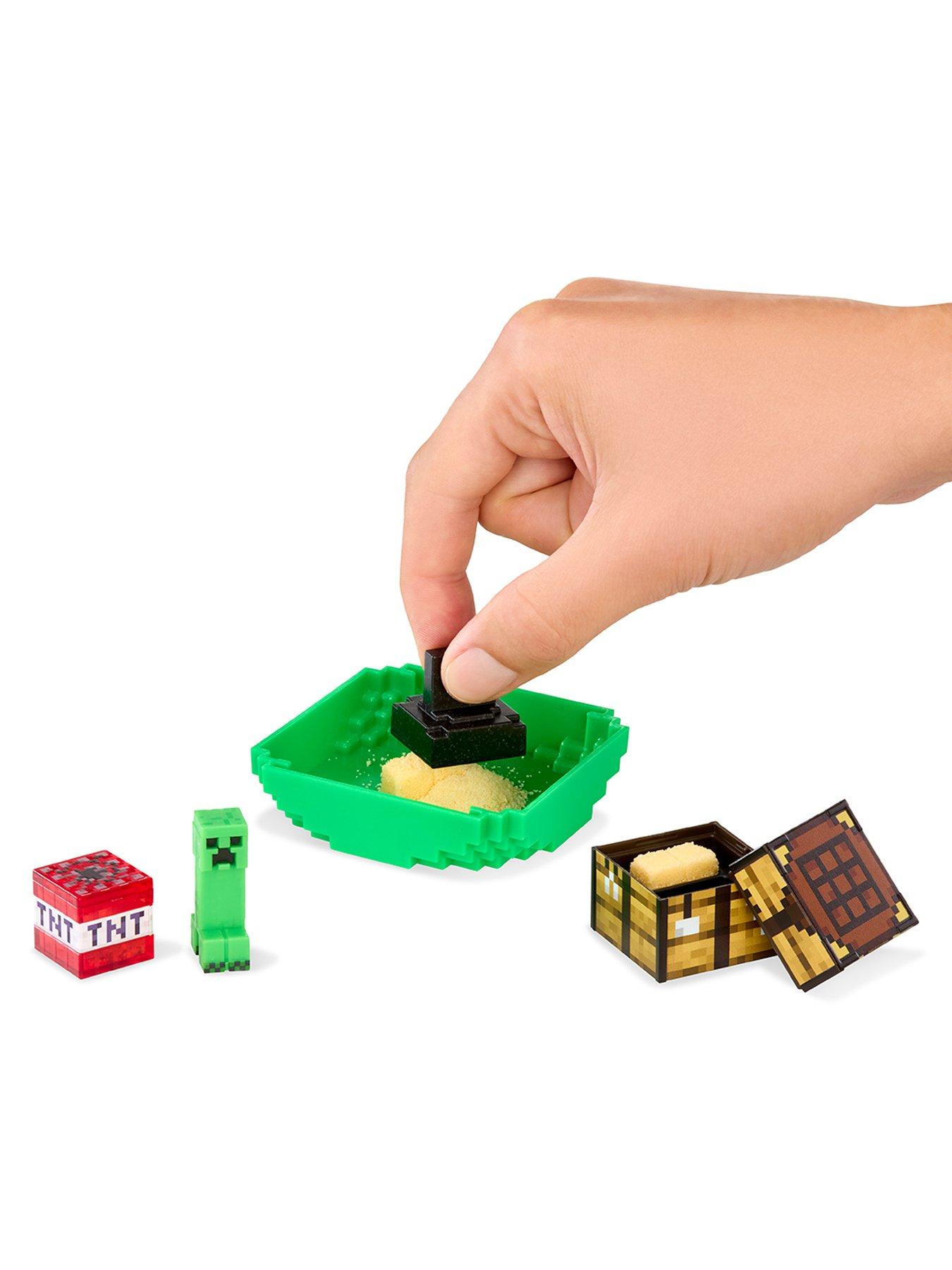 Image 2 of 7 of Mini Verse MGA's Miniverse&trade;&nbsp;Make It Mini&trade;&nbsp;Minecraft