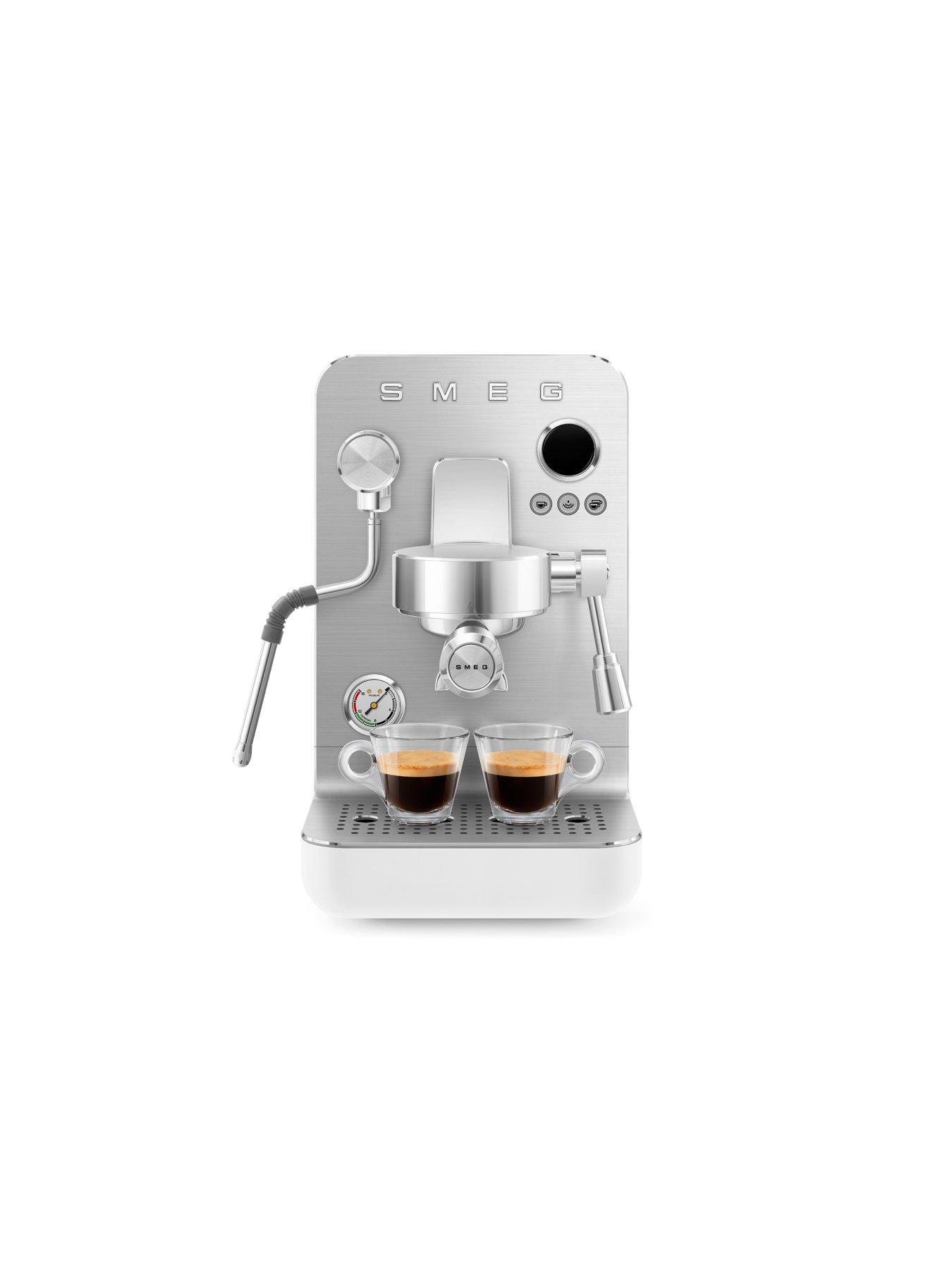 Image 4 of 7 of Smeg EMC02WHMUK Mini Pro Espresso Coffee Machine - White