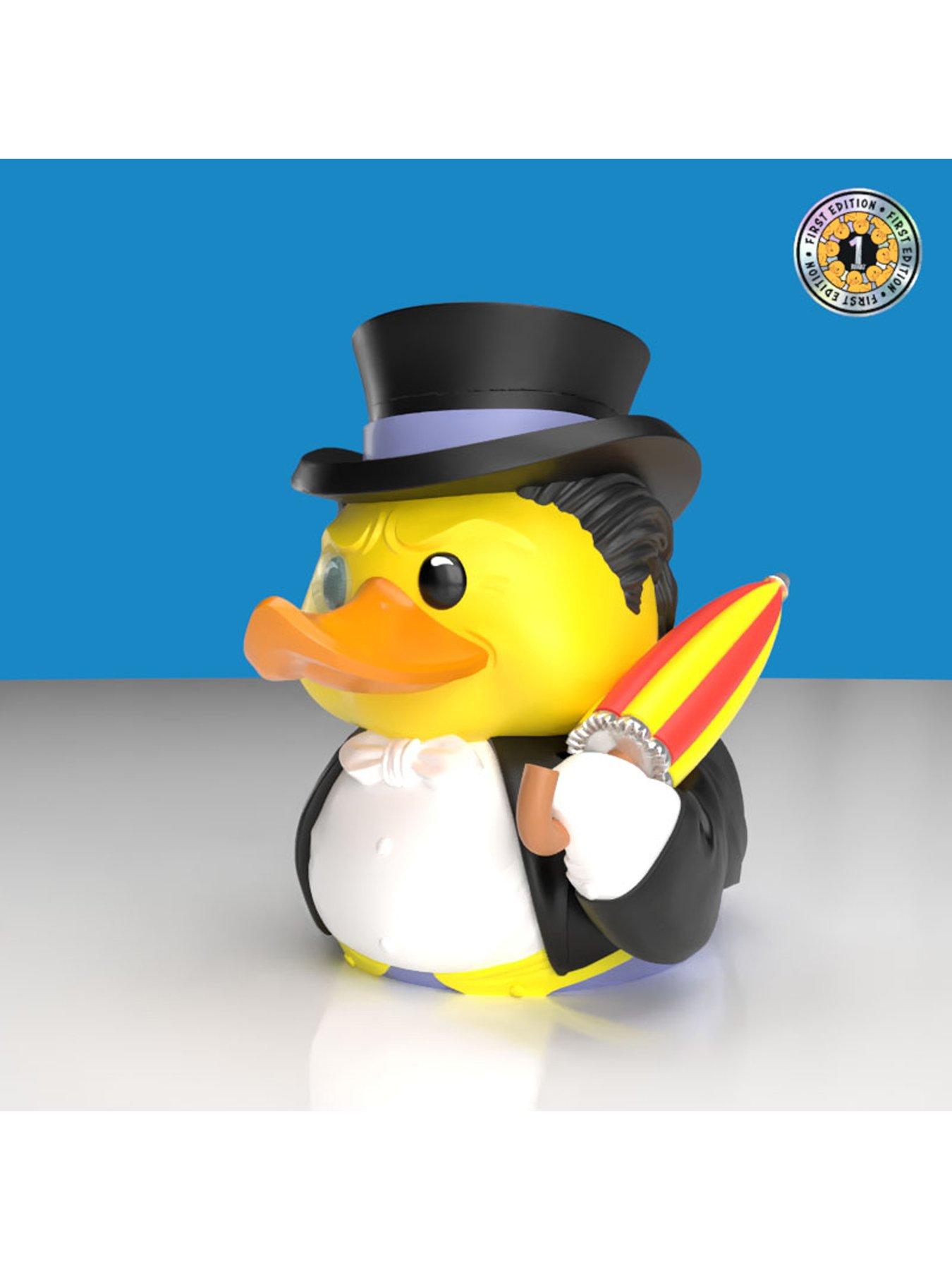 Image 4 of 5 of Tubbz DC Comics 1st&nbsp;Edition Penguin&nbsp;- Tubbz Collectible Cosplay Duck in Bathtub