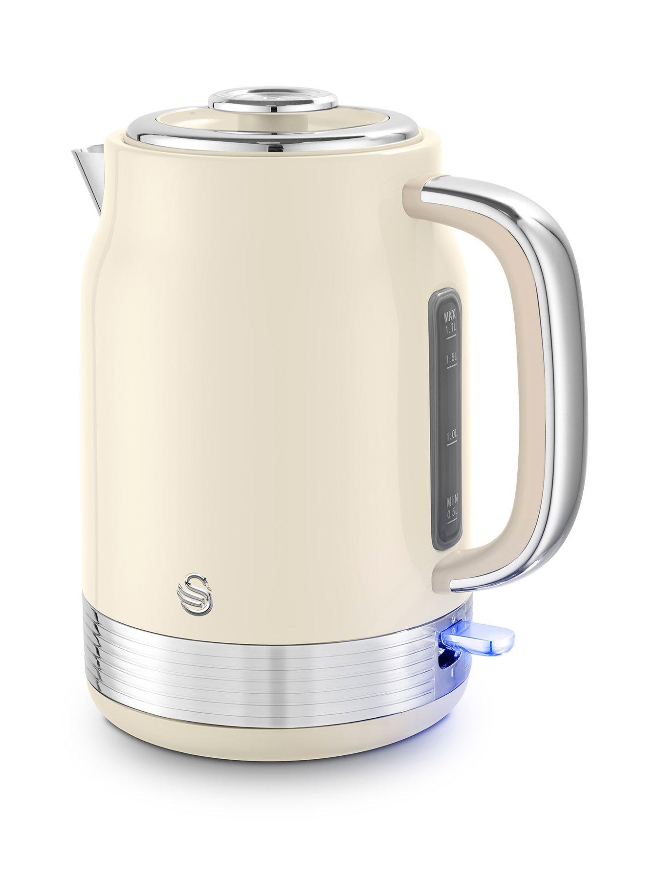 Swan SK19025C Retro Revive 1.7L Jug Kettle - Chantilly Cream  &  Chrome