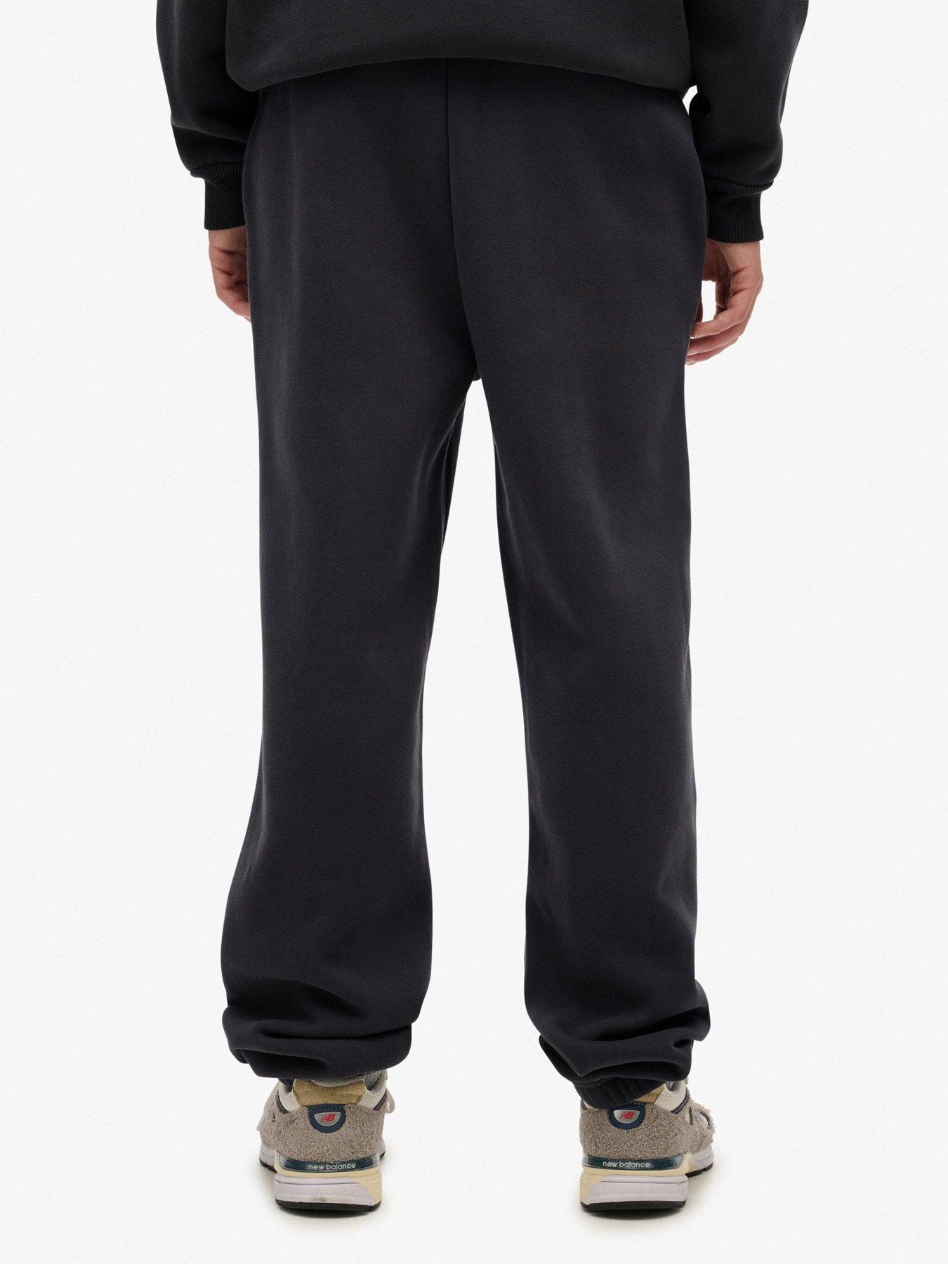 Image 2 of 7 of Superdry Oversized Jogger - Black