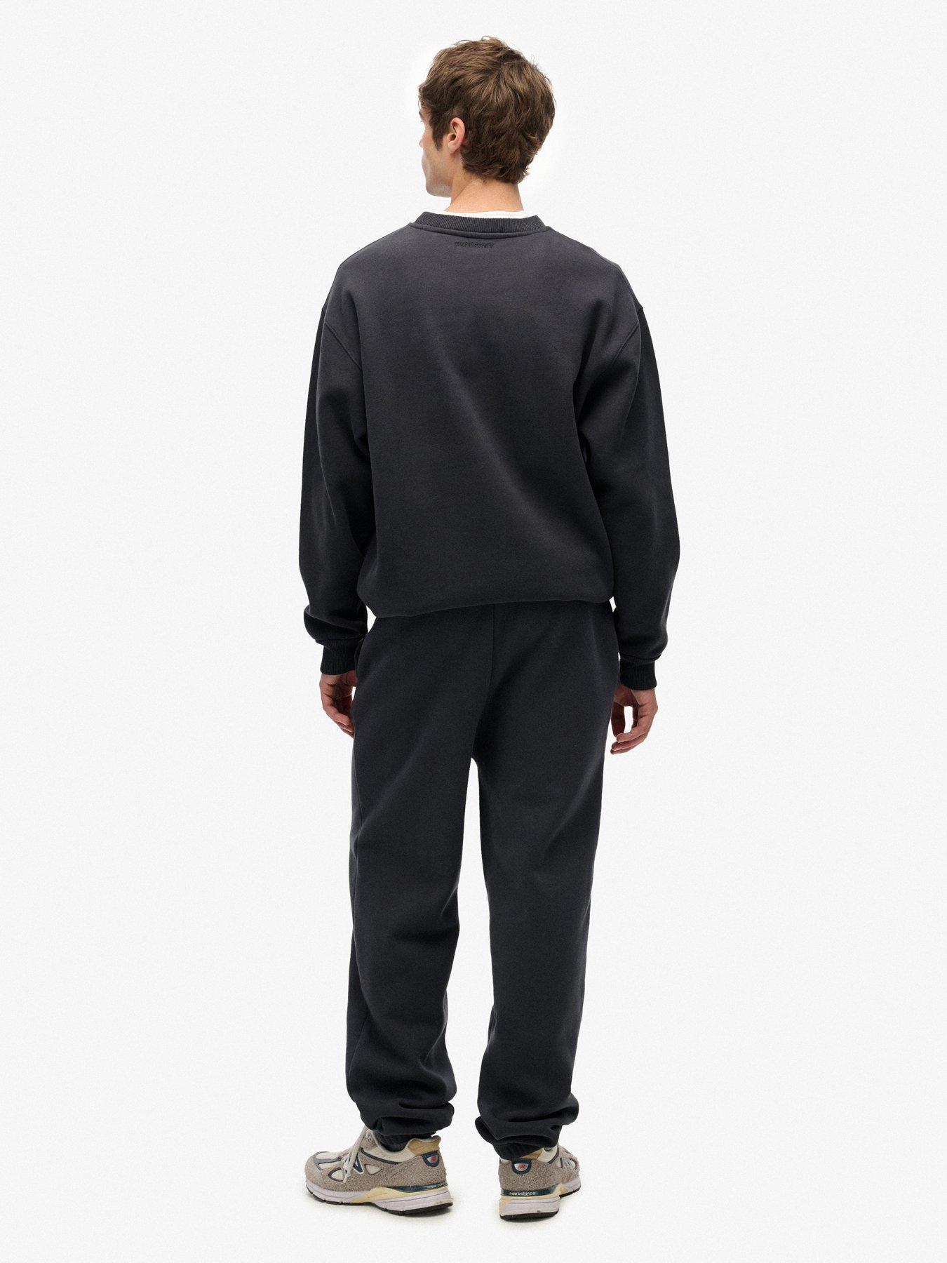 Image 7 of 7 of Superdry Oversized Jogger - Black