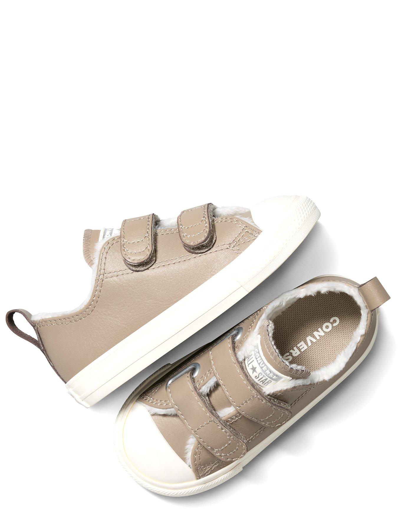 Image 4 of 7 of Converse Infant Chuck Taylor All Star Ox Fuzzy-Lining Easy-On Low Top - Beige