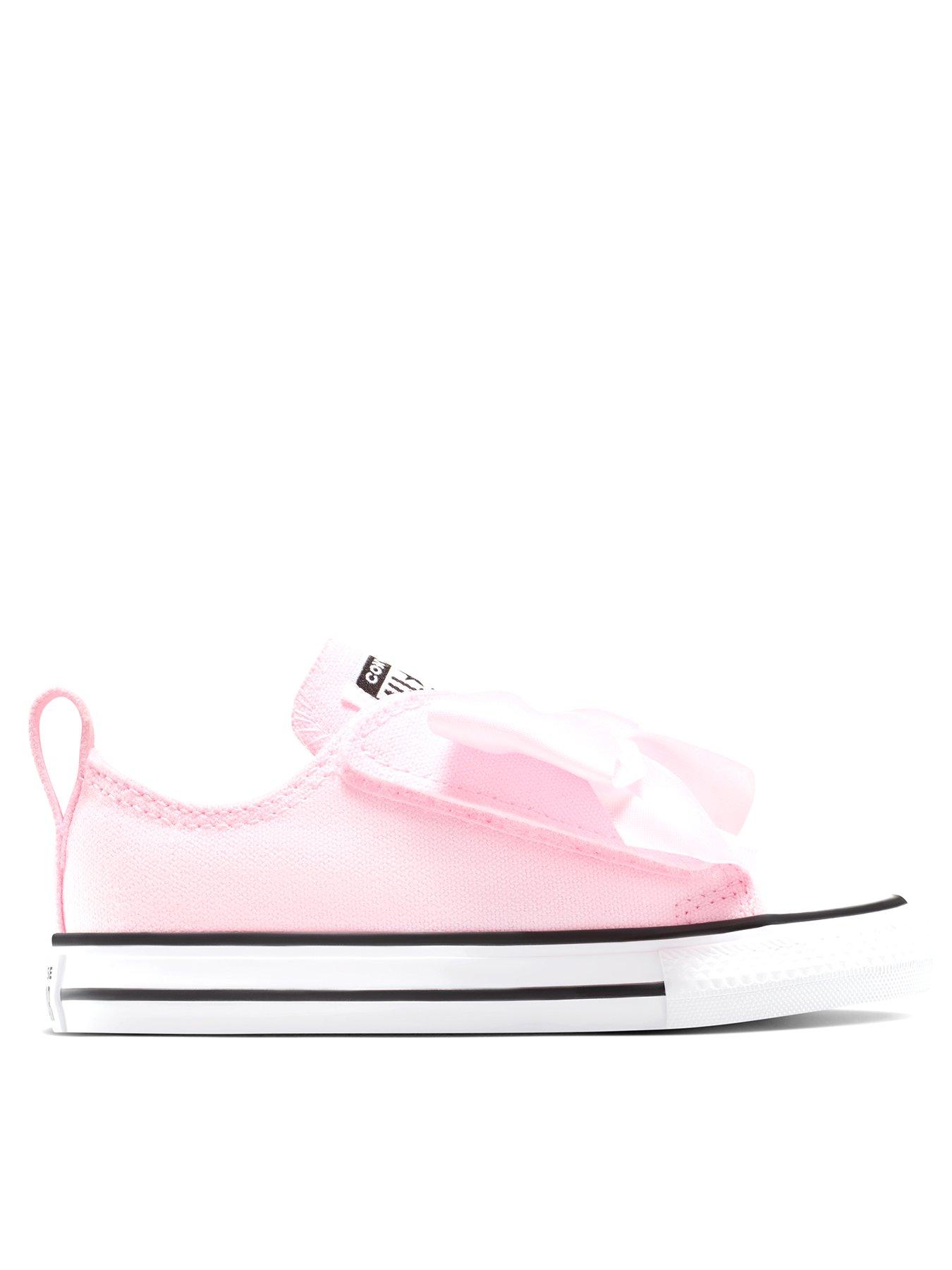 converse-infant-chuck-taylor-all-star-bows-easy-on-low-top-pink