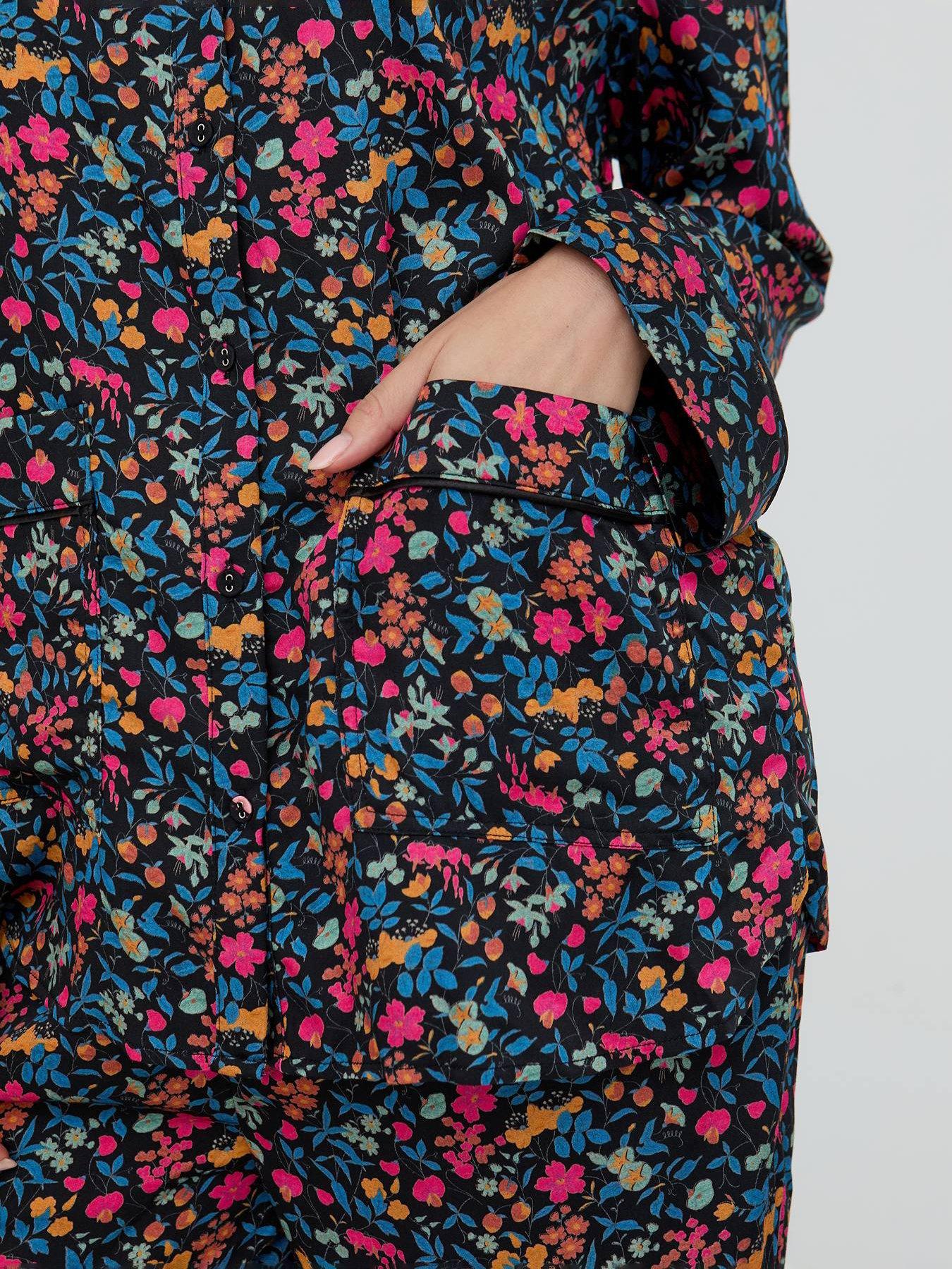  image of lily-lionel-evie-multi-floral-printed-pjyama-set-black