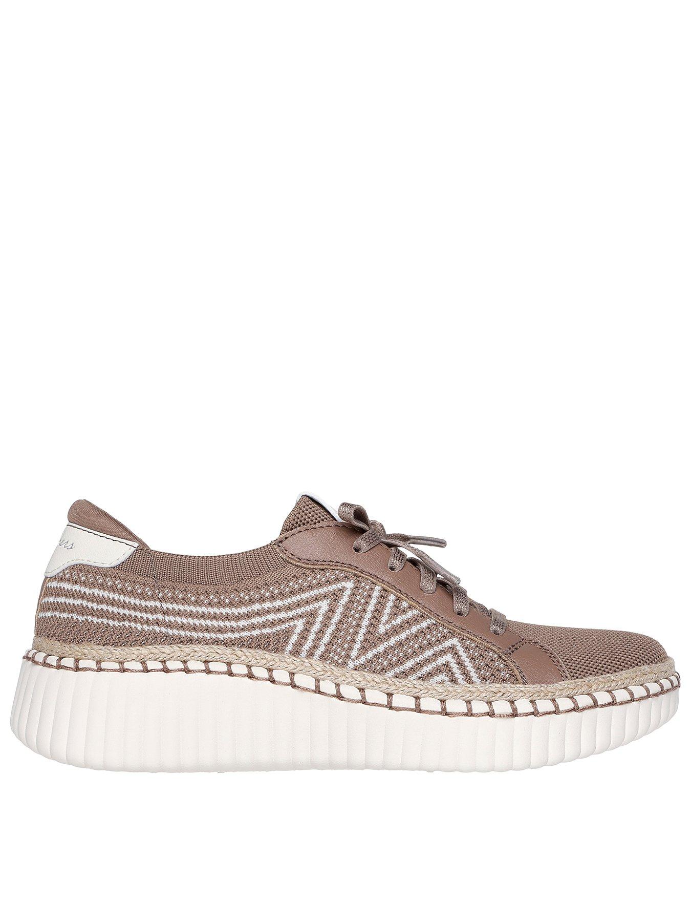Skechers Wilshite Blvd Bellevue Slip-on Trainer - Mocha
