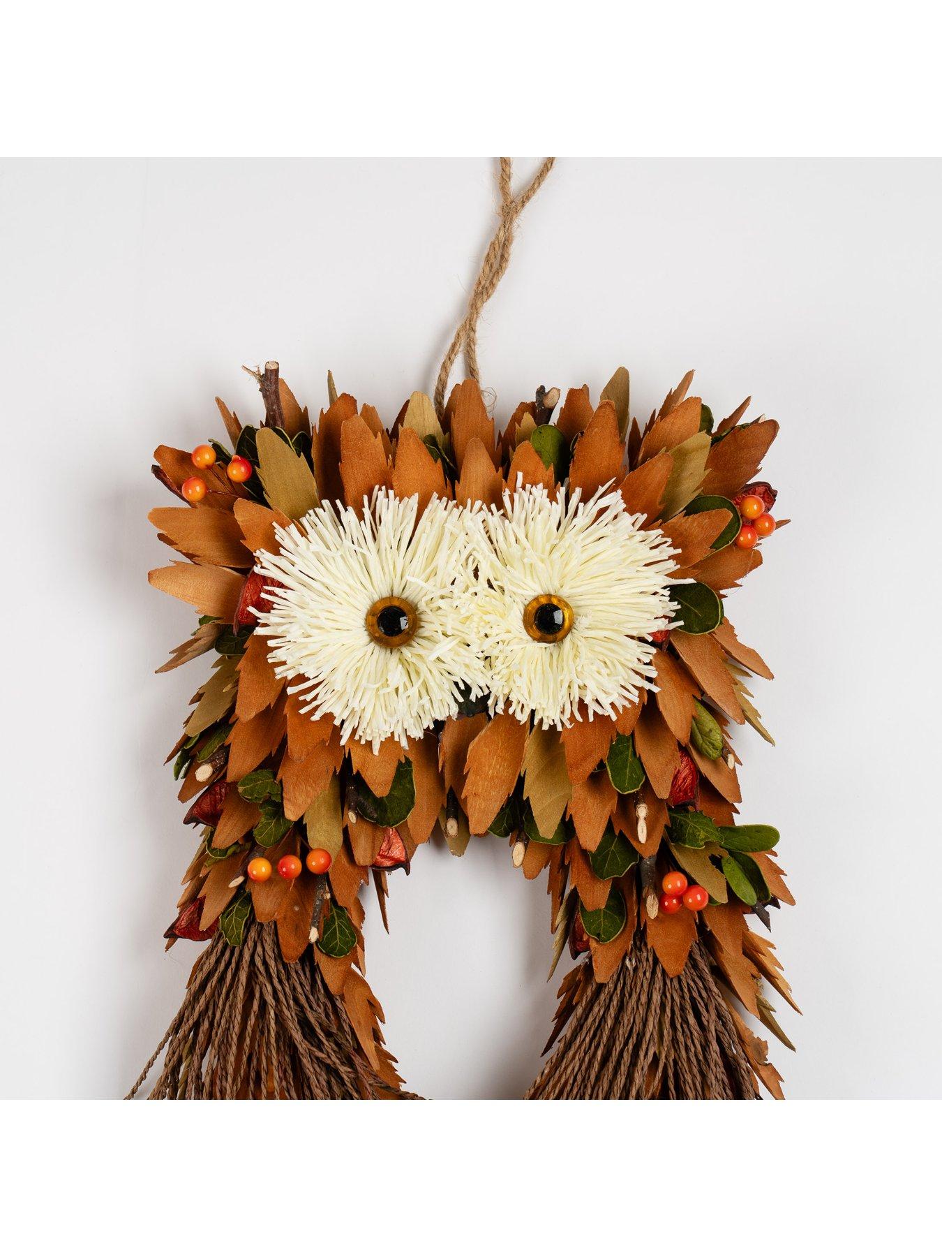  image of scottish-everlastings-32cm-straw-woodshave-owl