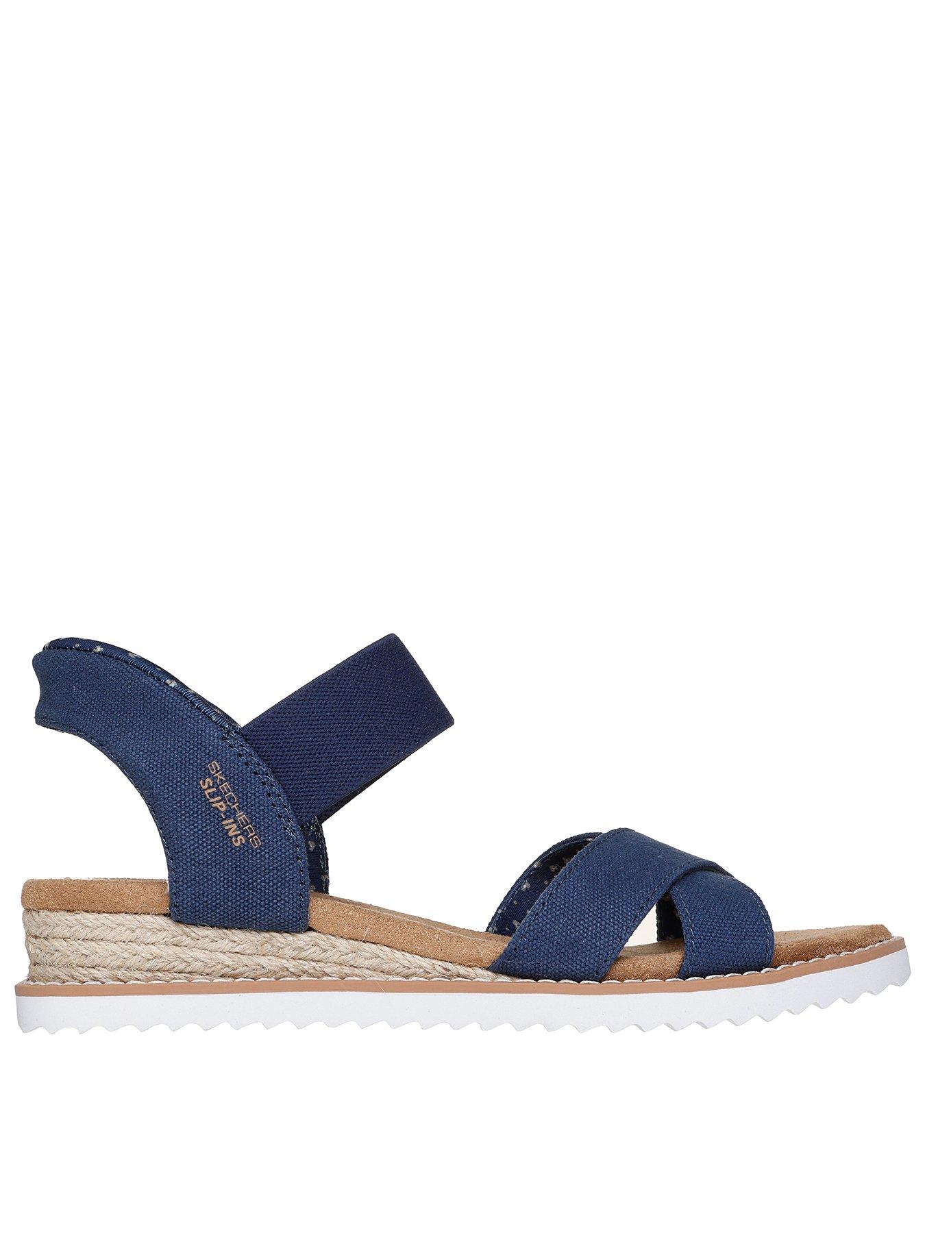 Skechers Desert Kiss Golden Lily Slip-ins Sandal - Navy Washed Canvas