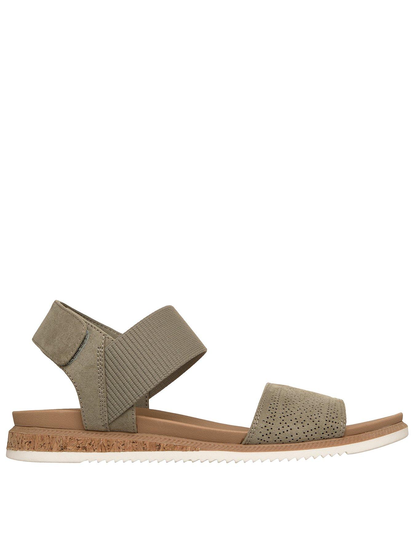Skechers Desert Kiss Low Top Look Sandals - Green