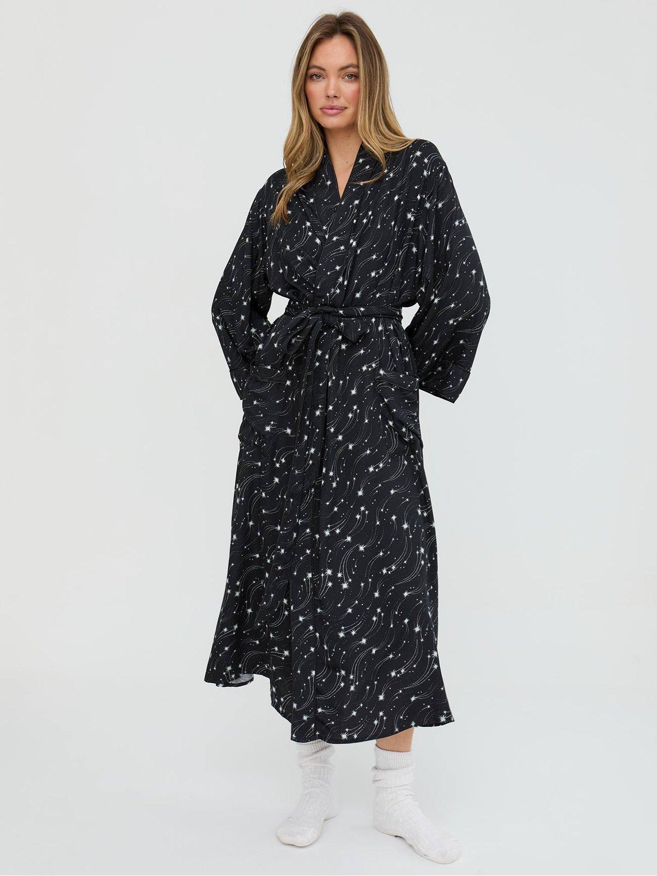  image of lily-lionel-corina-shooting-star-printed-robe-black