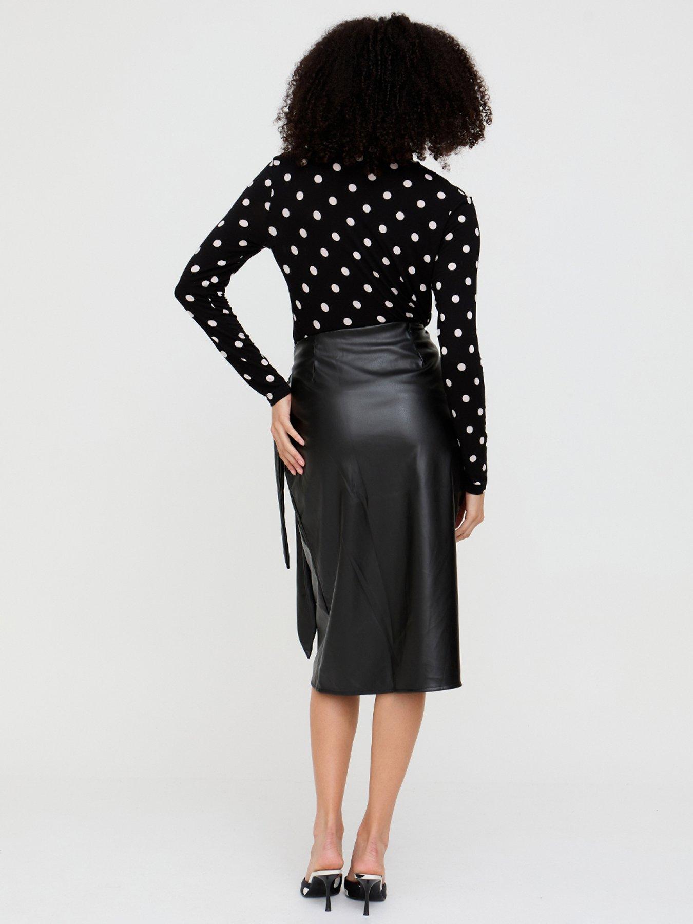  image of lily-lionel-nia-skirt-black